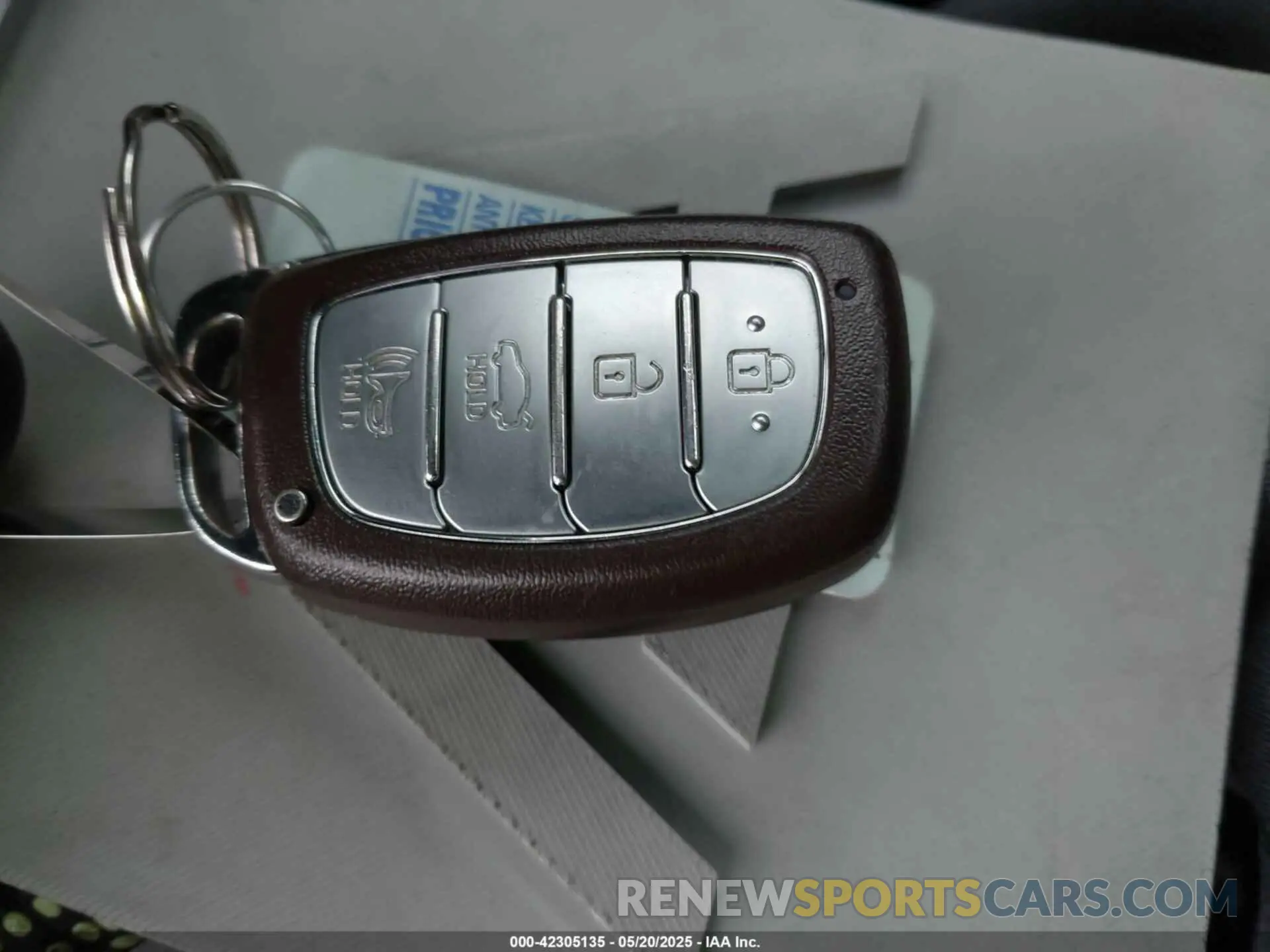 11 Photograph of a damaged car 5NPE34AF0KH734540 HYUNDAI SONATA 2019