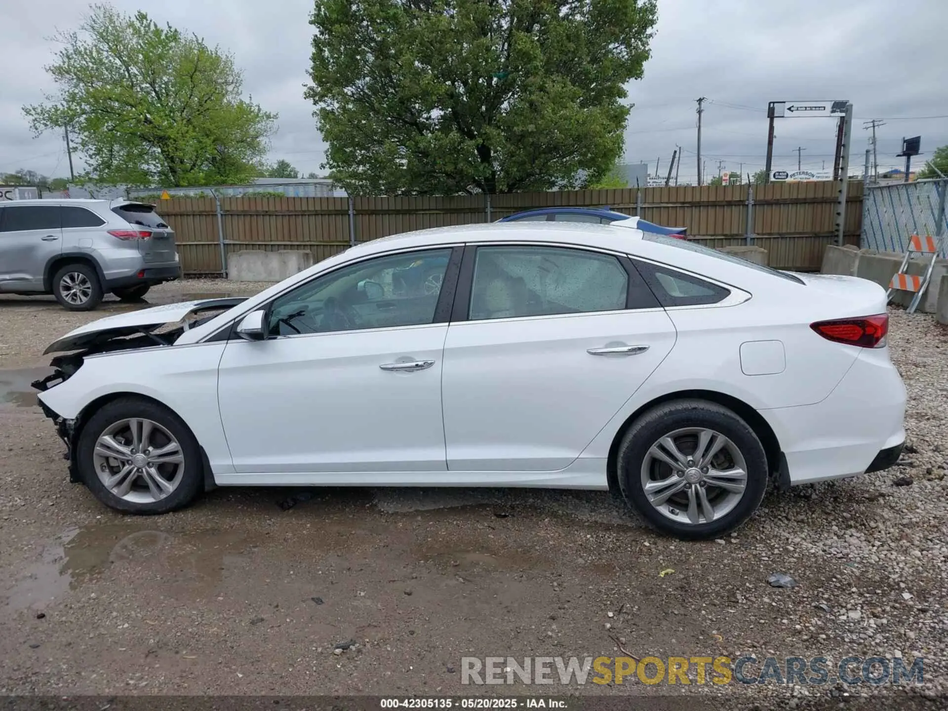 15 Photograph of a damaged car 5NPE34AF0KH734540 HYUNDAI SONATA 2019
