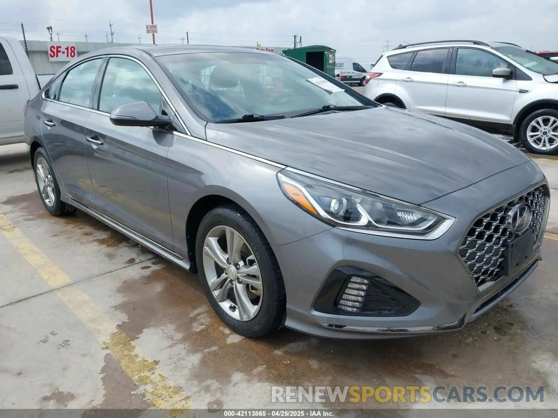 1 Фотография поврежденного автомобиля 5NPE34AF0KH821810 HYUNDAI SONATA 2019