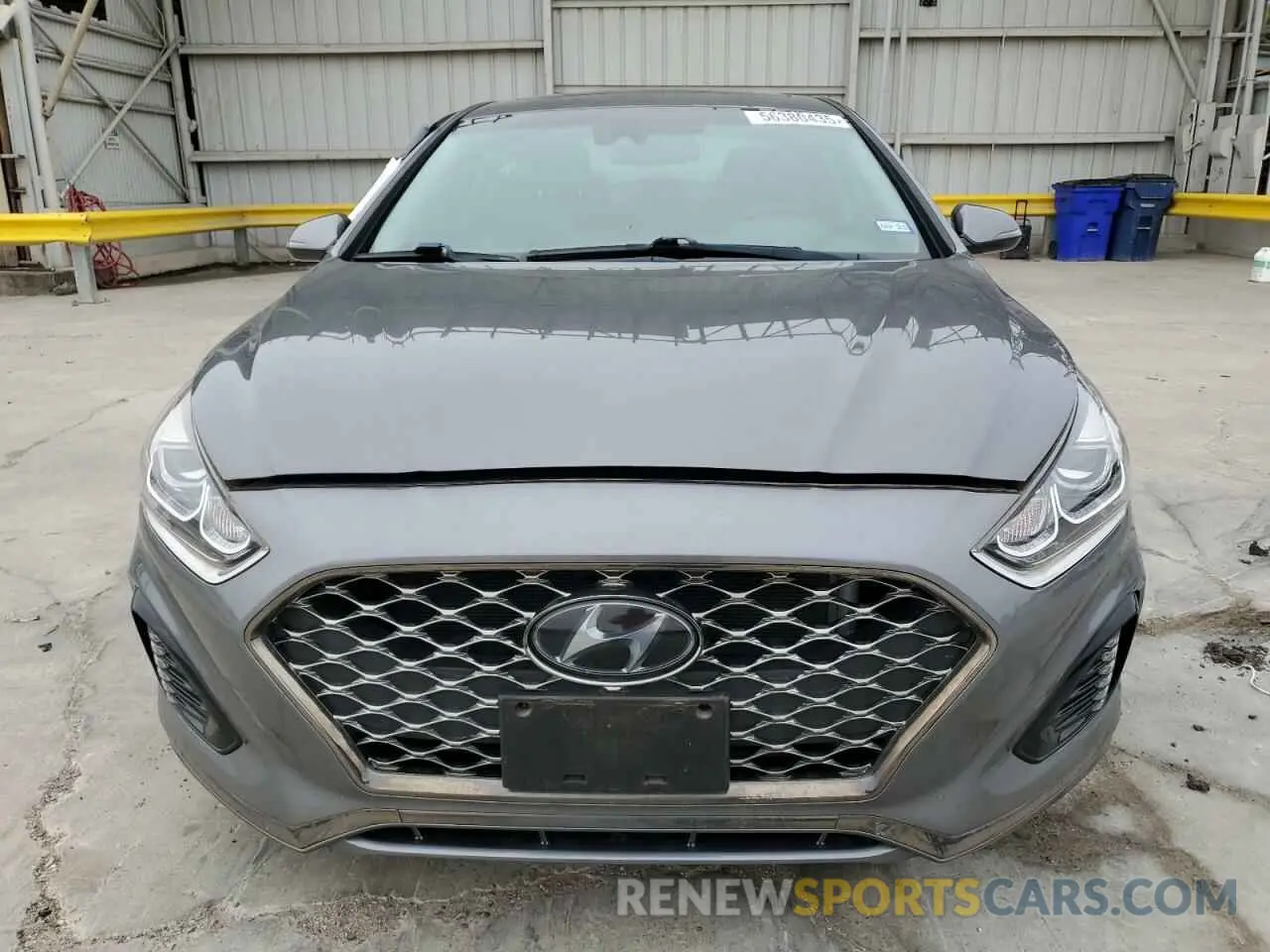 5 Photograph of a damaged car 5NPE34AF1KH808516 HYUNDAI SONATA 2019