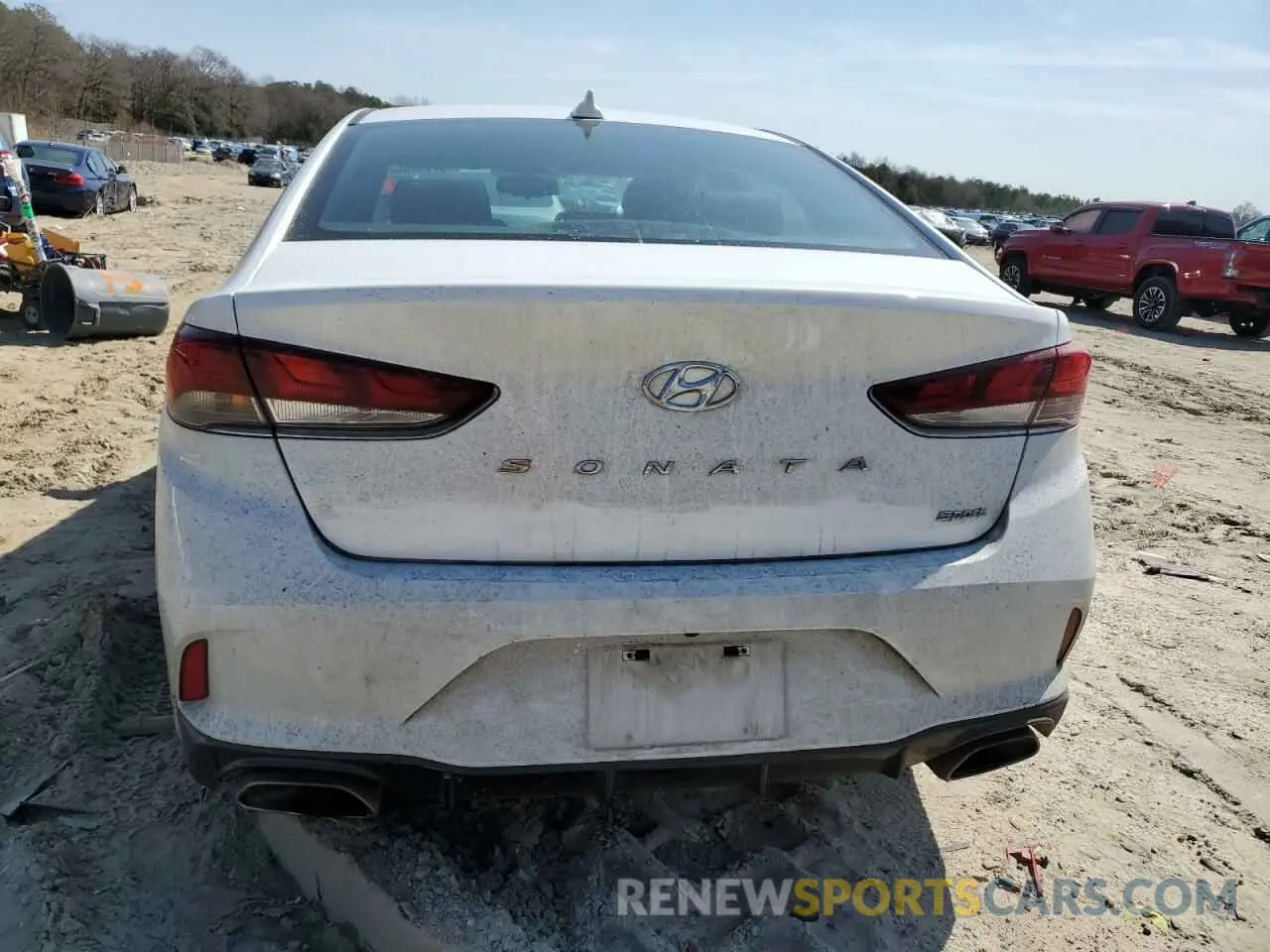 6 Фотография поврежденного автомобиля 5NPE34AF2KH740856 HYUNDAI SONATA 2019