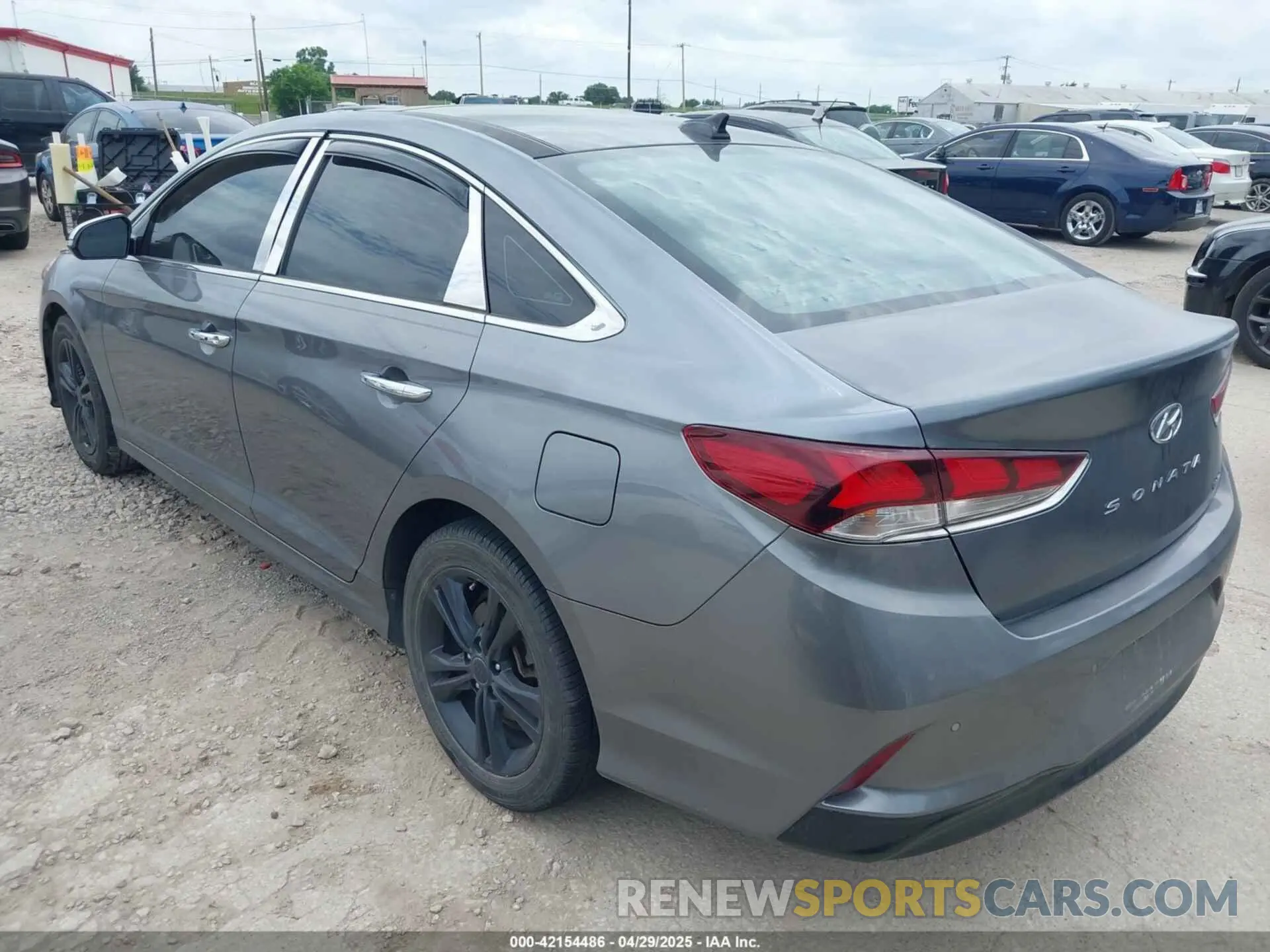 3 Фотография поврежденного автомобиля 5NPE34AF2KH743501 HYUNDAI SONATA 2019