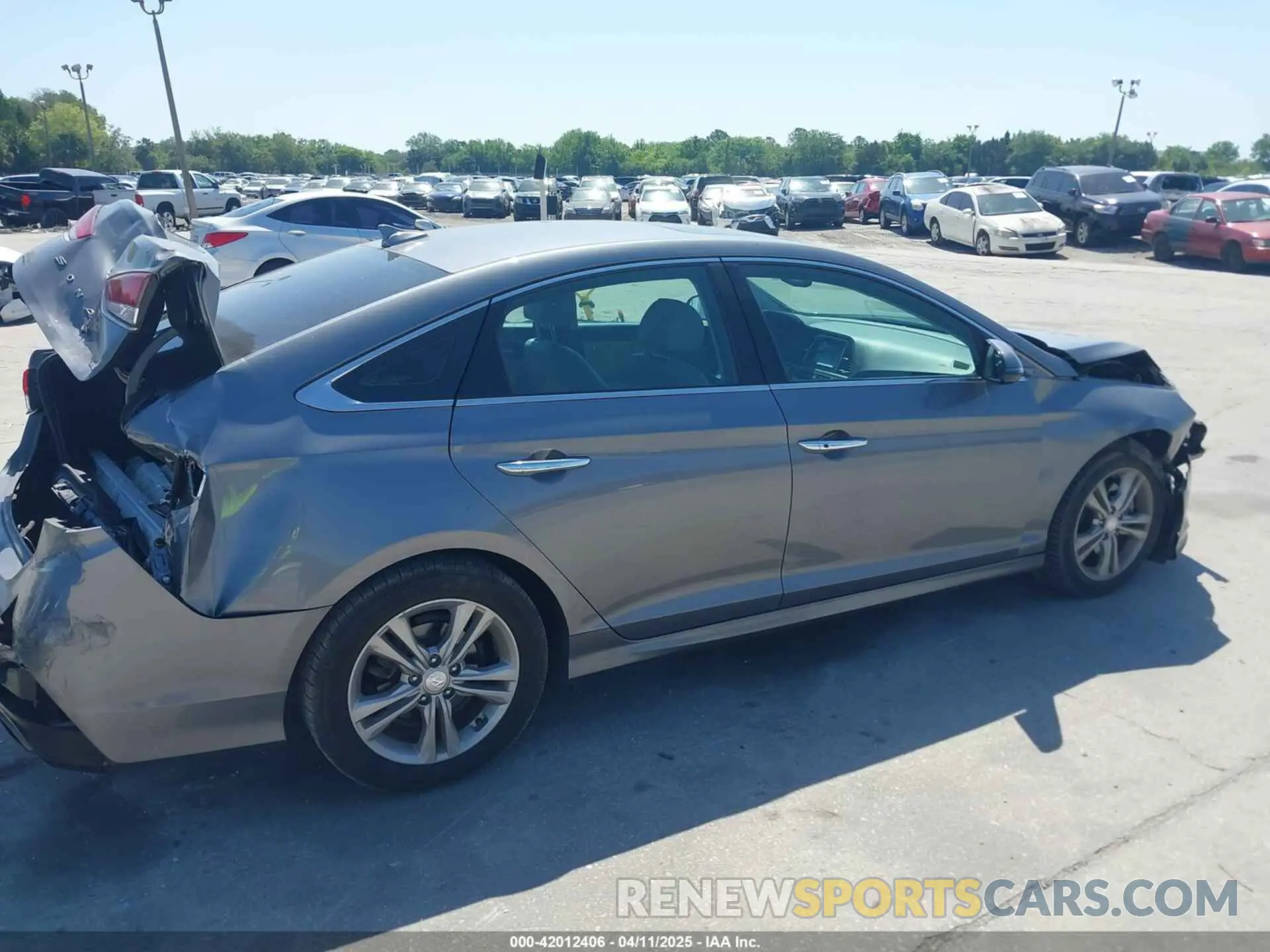 13 Фотография поврежденного автомобиля 5NPE34AF2KH757799 HYUNDAI SONATA 2019