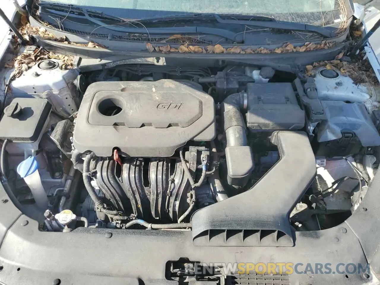 11 Photograph of a damaged car 5NPE34AF2KH773887 HYUNDAI SONATA 2019