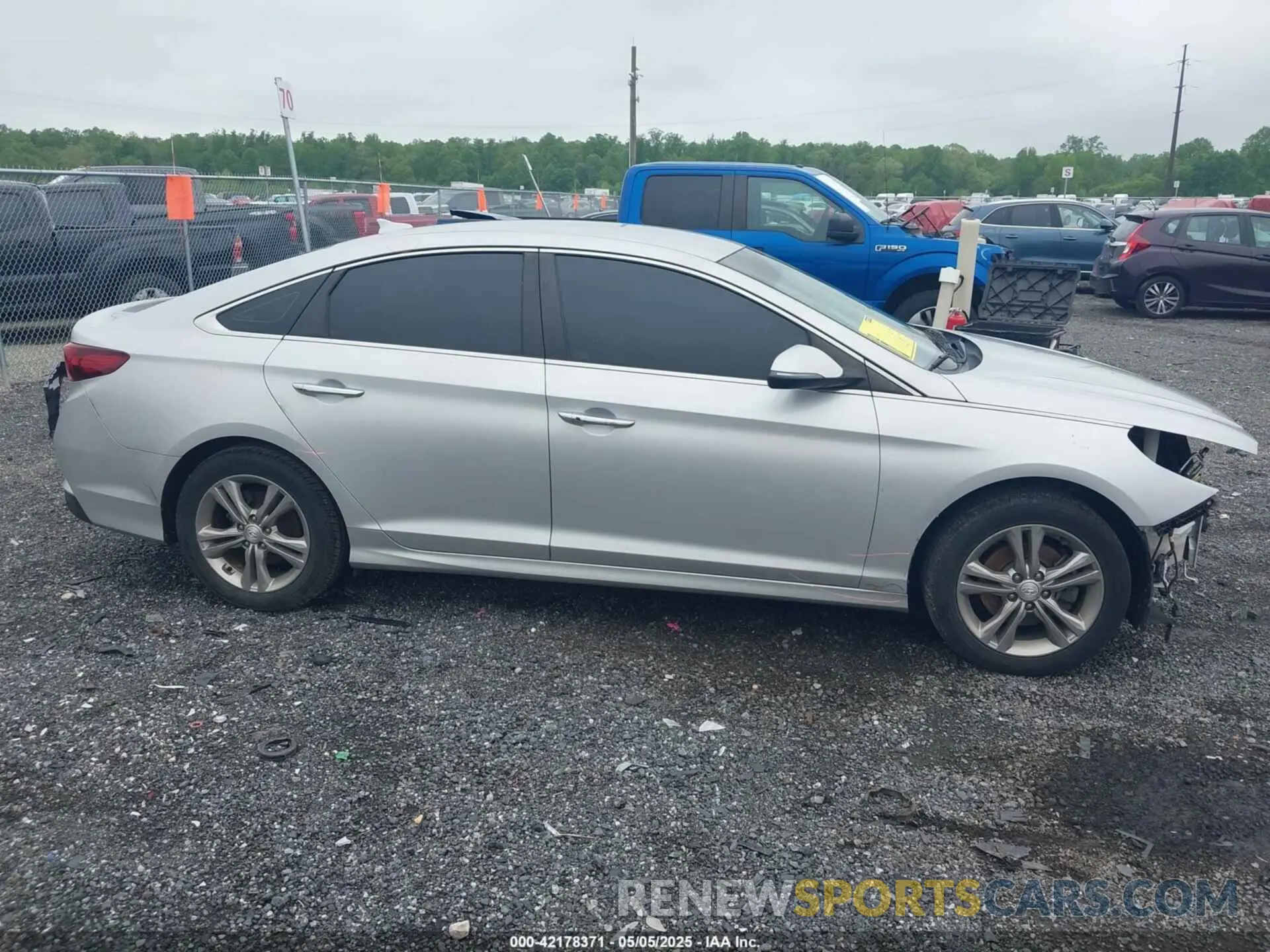 13 Фотография поврежденного автомобиля 5NPE34AF2KH783061 HYUNDAI SONATA 2019