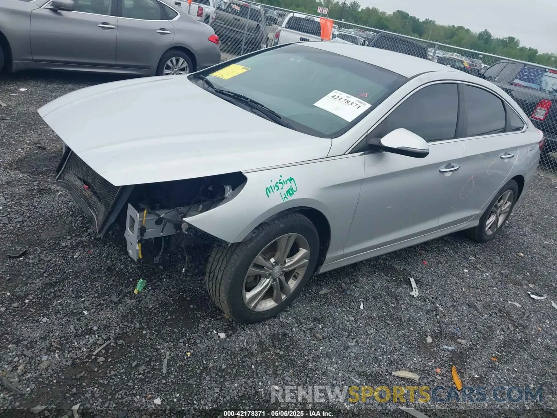 2 Фотография поврежденного автомобиля 5NPE34AF2KH783061 HYUNDAI SONATA 2019