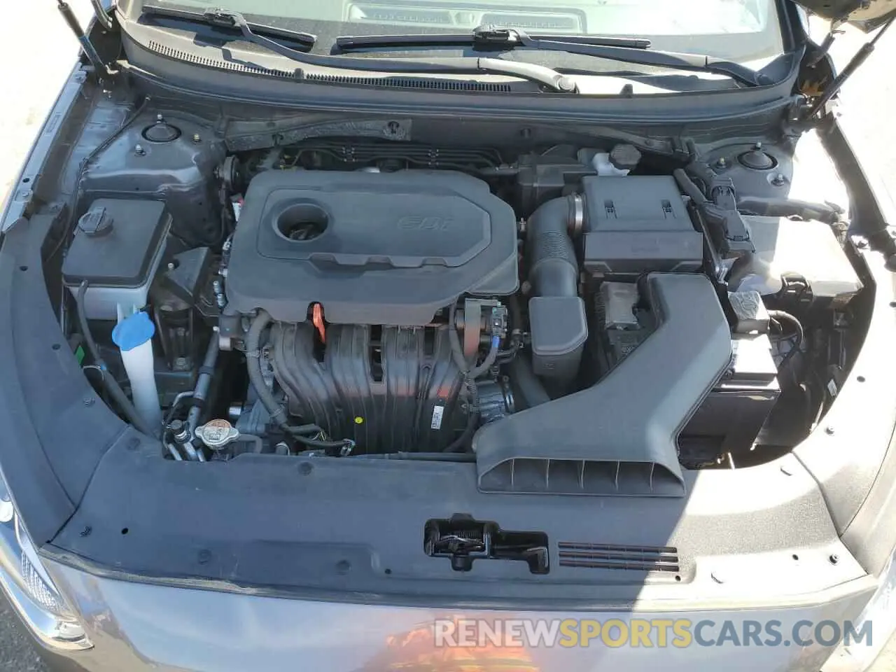11 Photograph of a damaged car 5NPE34AF2KH812512 HYUNDAI SONATA 2019