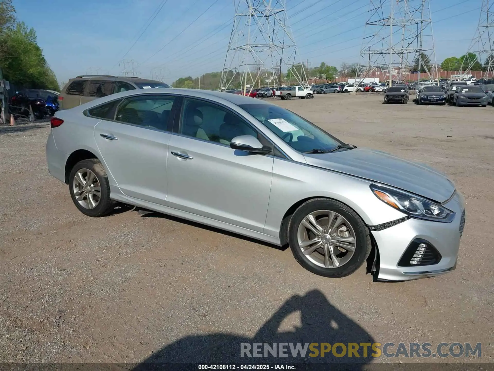 1 Фотография поврежденного автомобиля 5NPE34AF3KH737724 HYUNDAI SONATA 2019