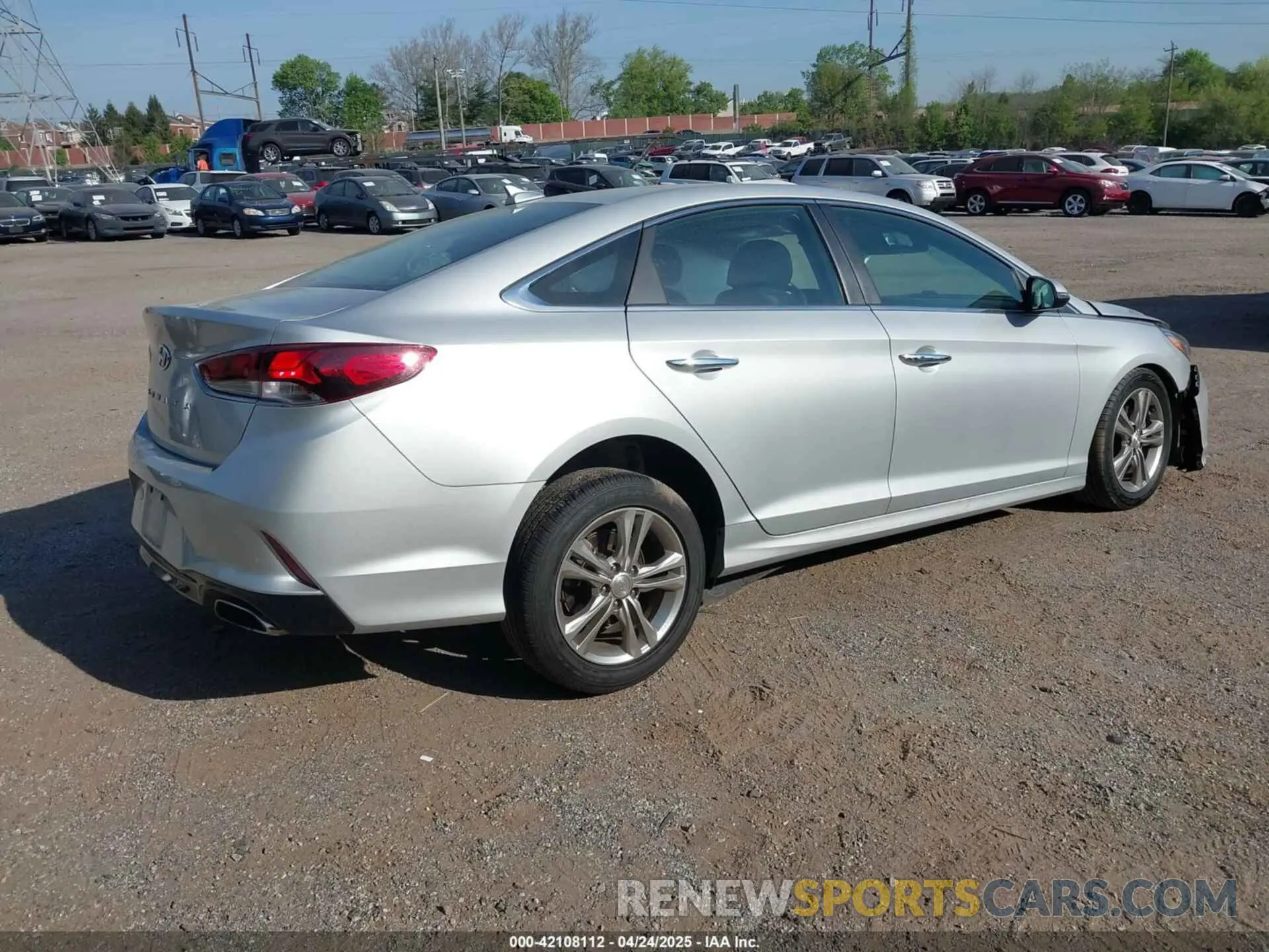 4 Фотография поврежденного автомобиля 5NPE34AF3KH737724 HYUNDAI SONATA 2019