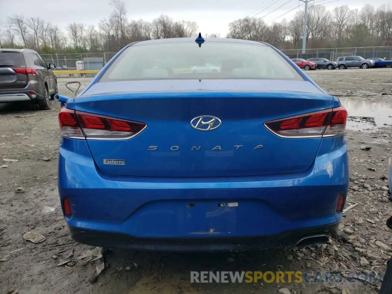 6 Photograph of a damaged car 5NPE34AF3KH748254 HYUNDAI SONATA 2019