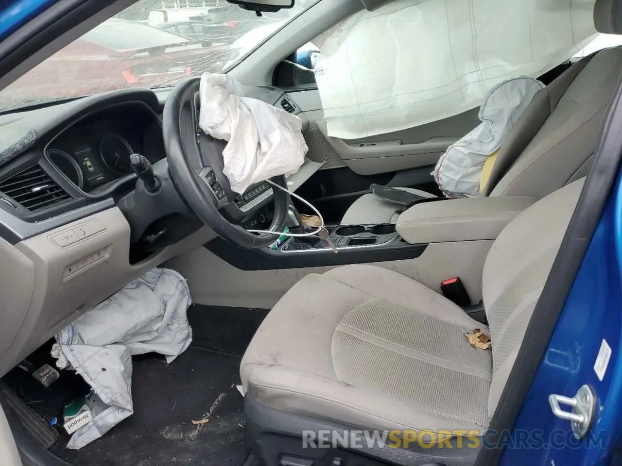 7 Photograph of a damaged car 5NPE34AF3KH748254 HYUNDAI SONATA 2019