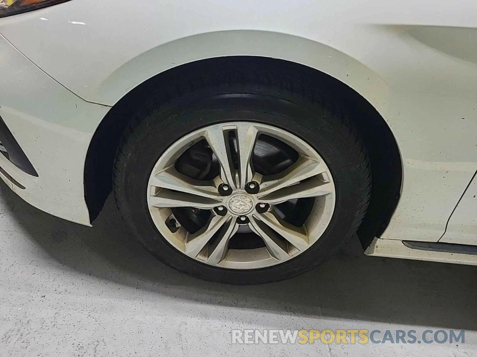23 Фотография поврежденного автомобиля 5NPE34AF3KH808680 HYUNDAI SONATA 2019