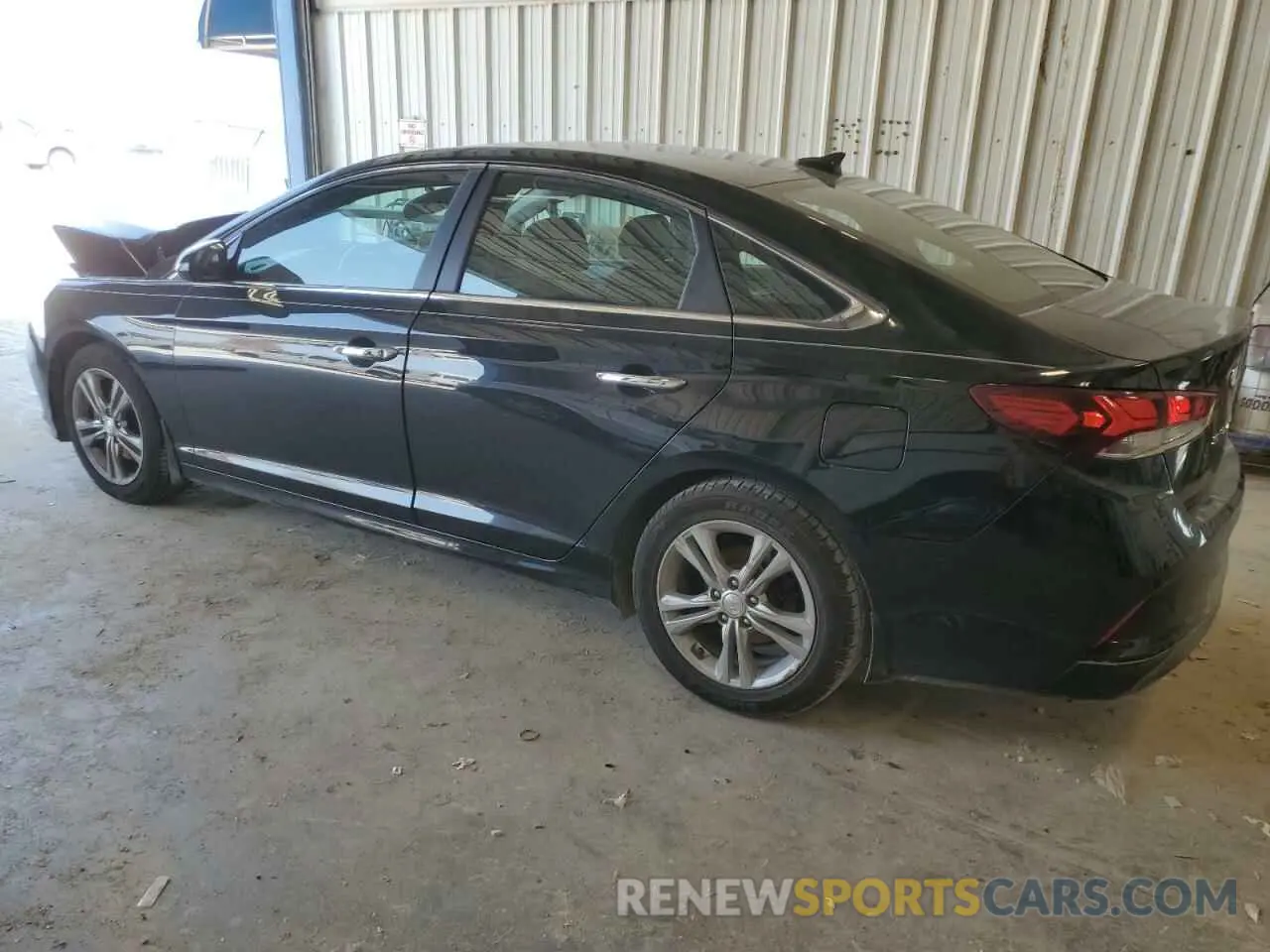 2 Photograph of a damaged car 5NPE34AF4KH802015 HYUNDAI SONATA 2019