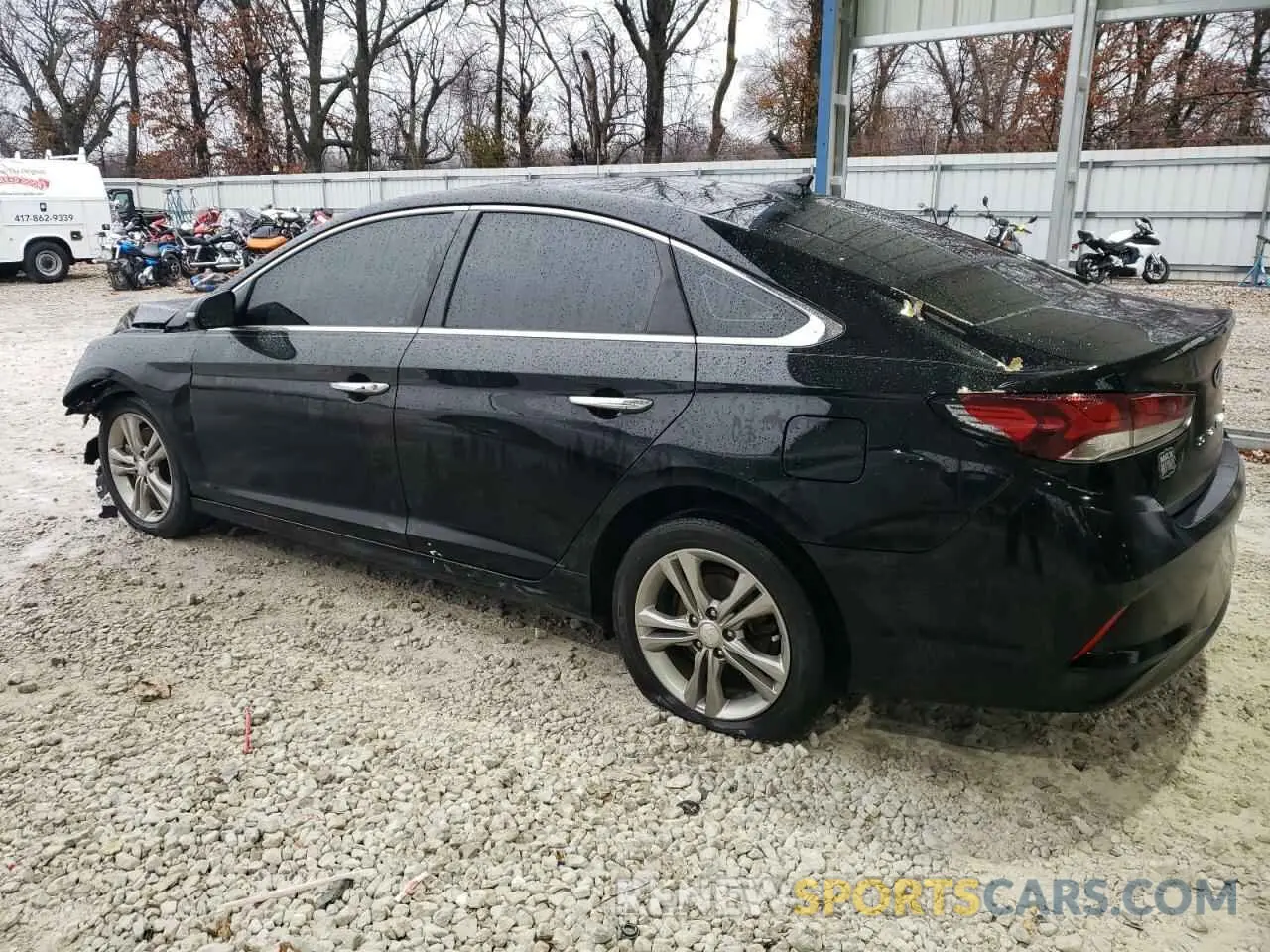 2 Photograph of a damaged car 5NPE34AF6KH732341 HYUNDAI SONATA 2019