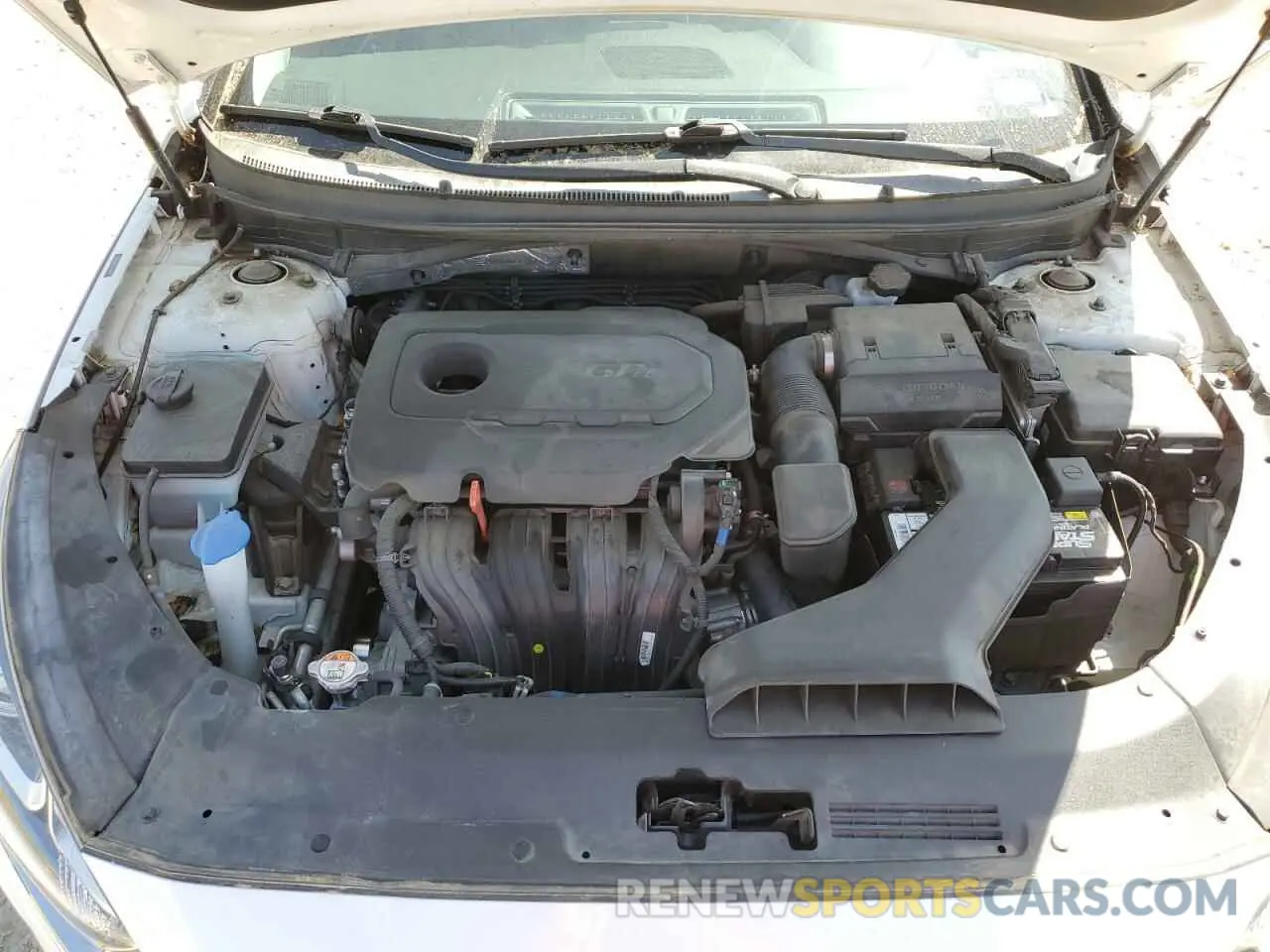 11 Photograph of a damaged car 5NPE34AF6KH779417 HYUNDAI SONATA 2019