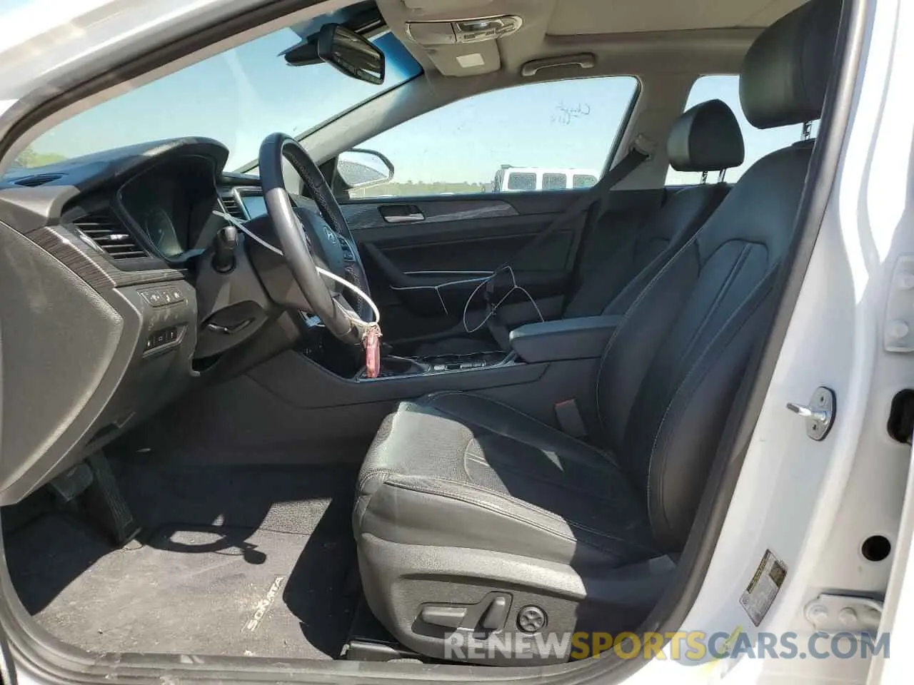 7 Photograph of a damaged car 5NPE34AF6KH779417 HYUNDAI SONATA 2019