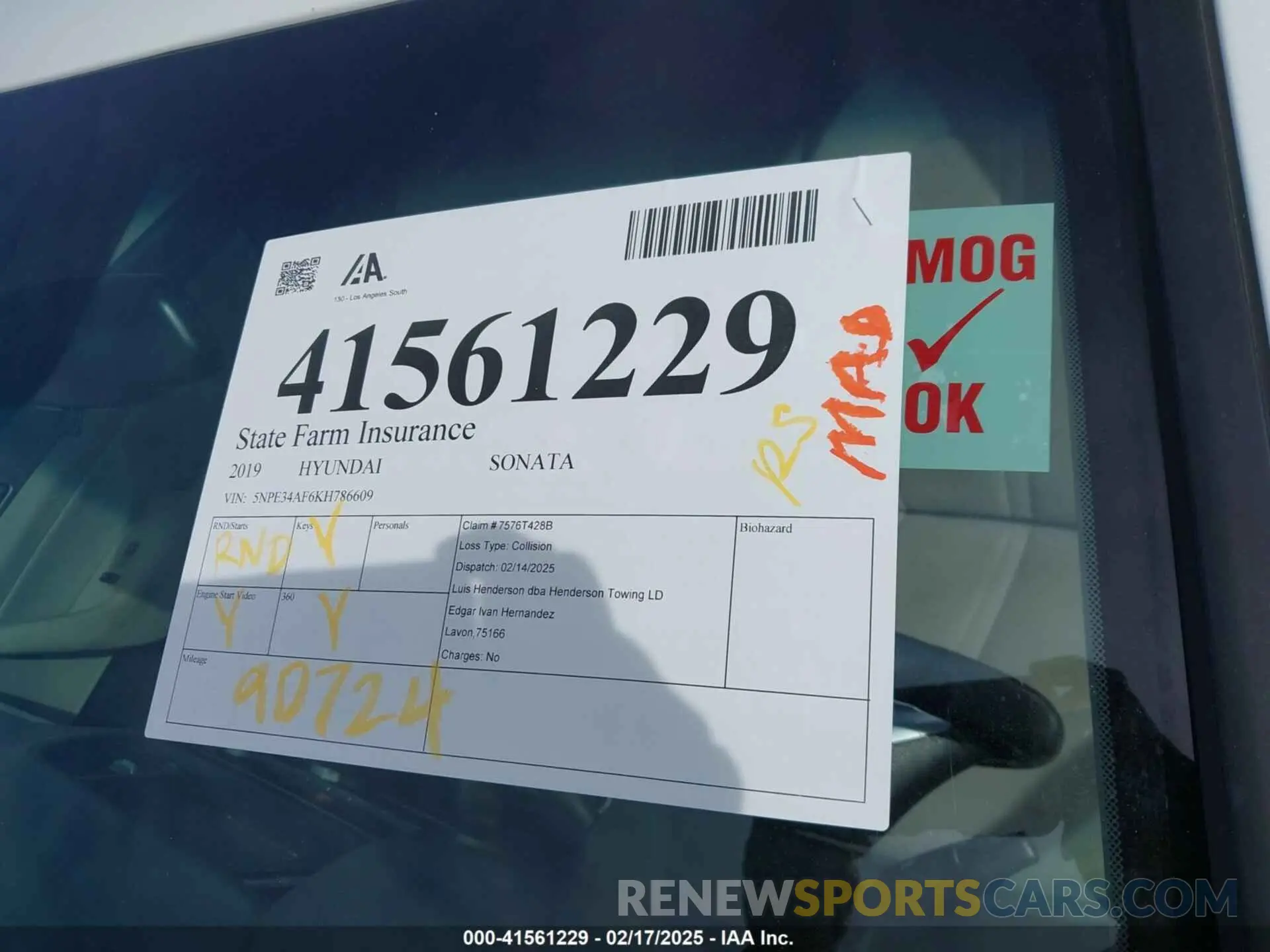 17 Photograph of a damaged car 5NPE34AF6KH786609 HYUNDAI SONATA 2019