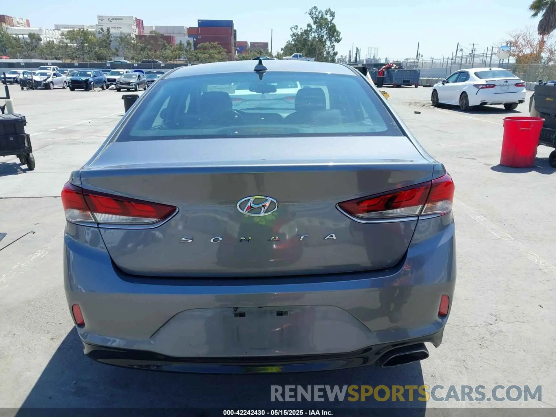 16 Фотография поврежденного автомобиля 5NPE34AF6KH815722 HYUNDAI SONATA 2019