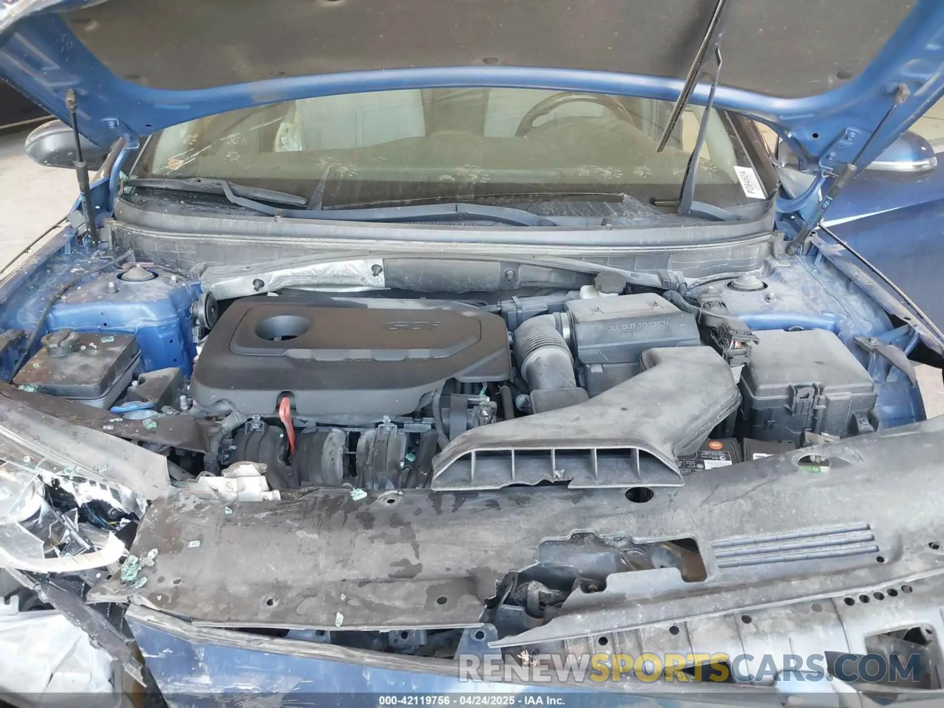 10 Photograph of a damaged car 5NPE34AF7KH772590 HYUNDAI SONATA 2019
