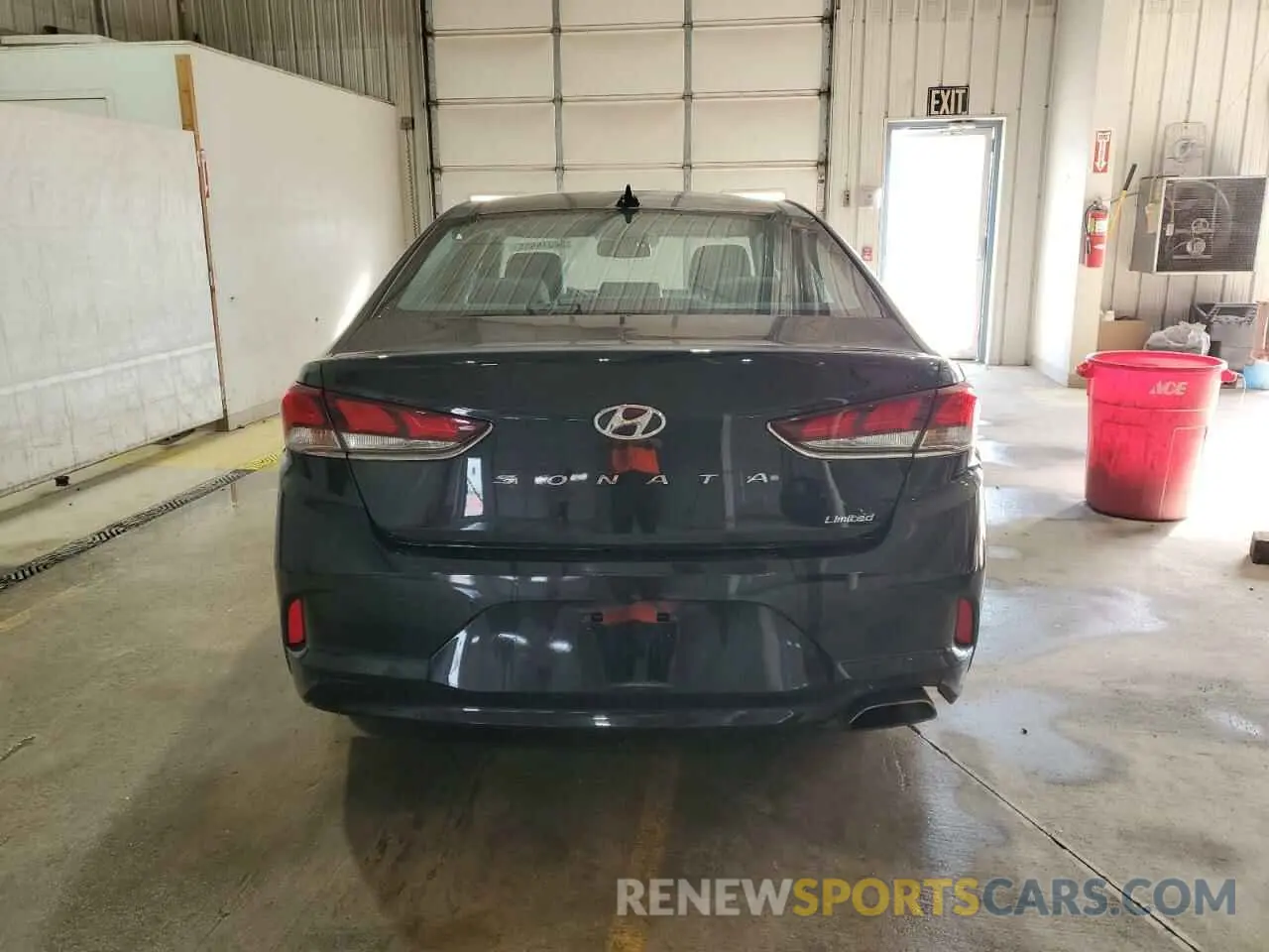 6 Photograph of a damaged car 5NPE34AF8KH735760 HYUNDAI SONATA 2019