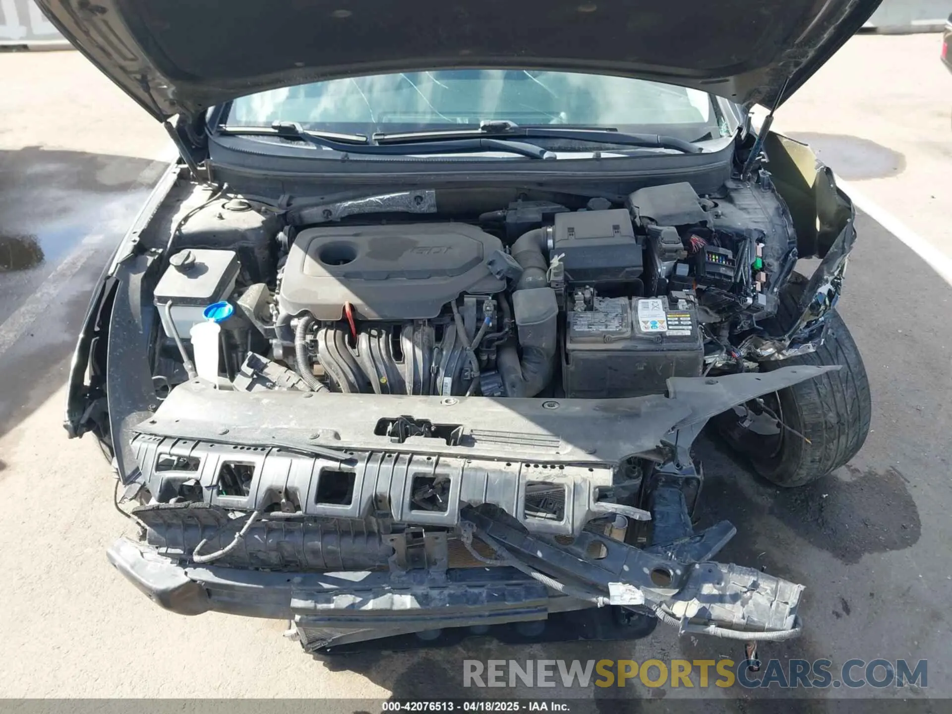 10 Фотография поврежденного автомобиля 5NPE34AF8KH739095 HYUNDAI SONATA 2019