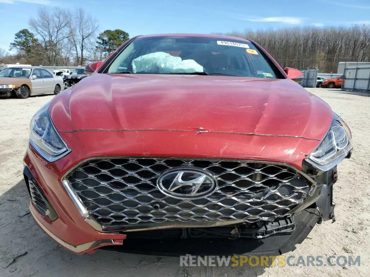 5 Photograph of a damaged car 5NPE34AF8KH751098 HYUNDAI SONATA 2019