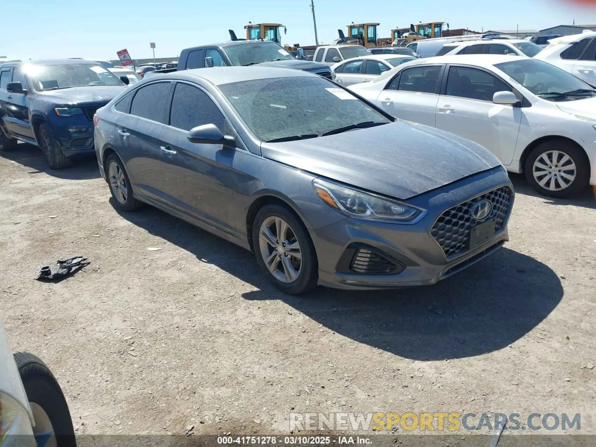 1 Photograph of a damaged car 5NPE34AF8KH751764 HYUNDAI SONATA 2019