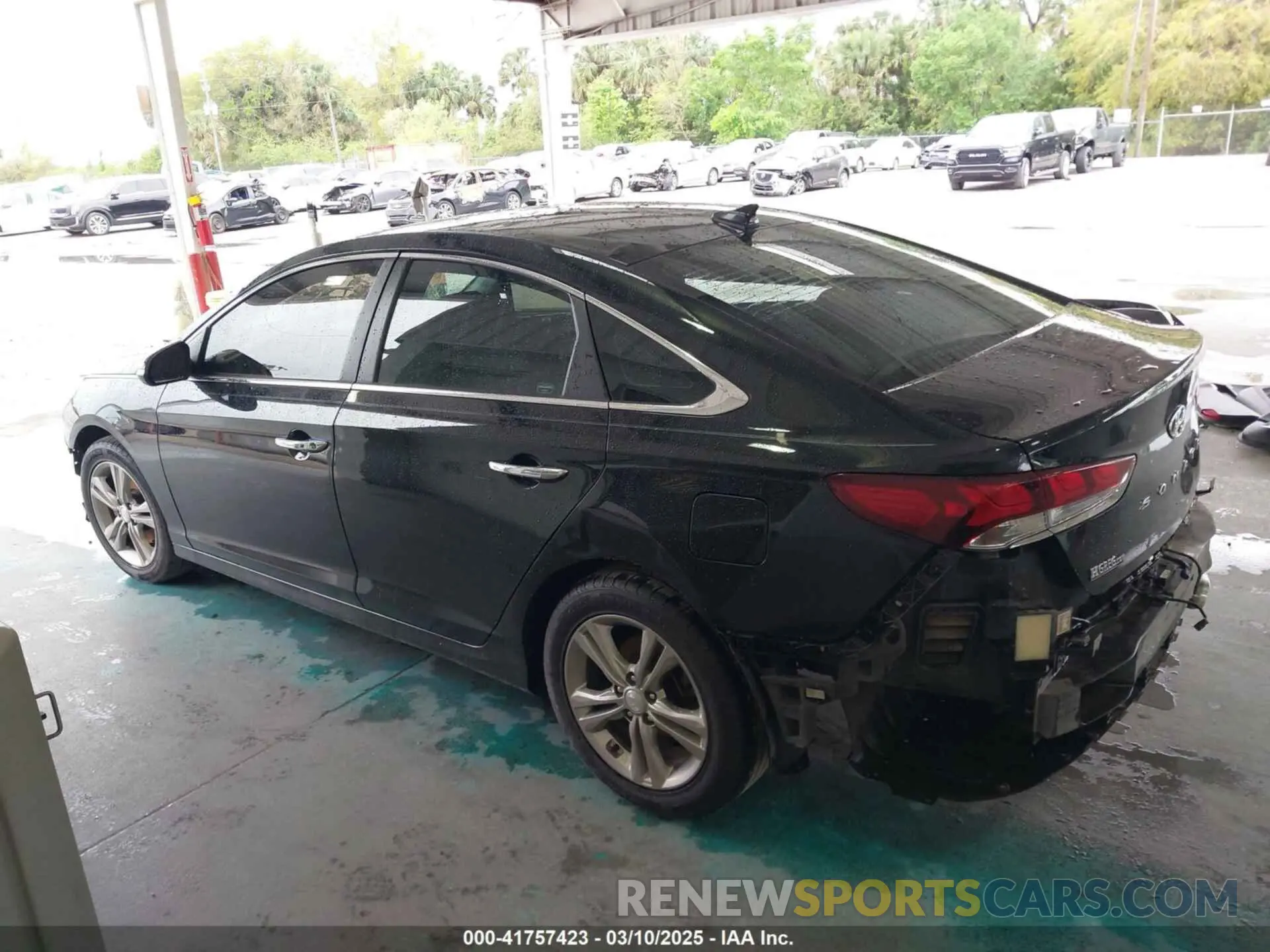 15 Photograph of a damaged car 5NPE34AF8KH768998 HYUNDAI SONATA 2019