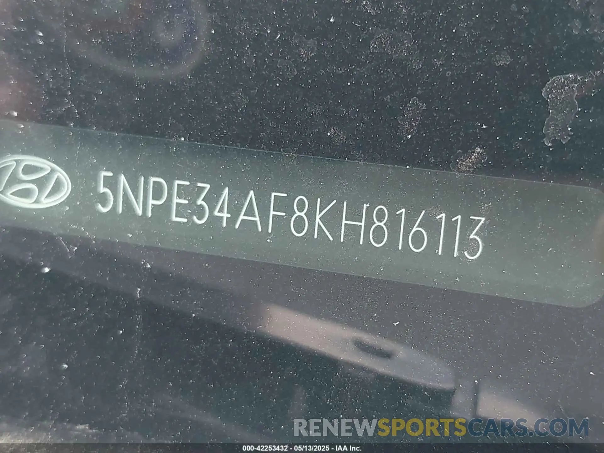 9 Photograph of a damaged car 5NPE34AF8KH816113 HYUNDAI SONATA 2019