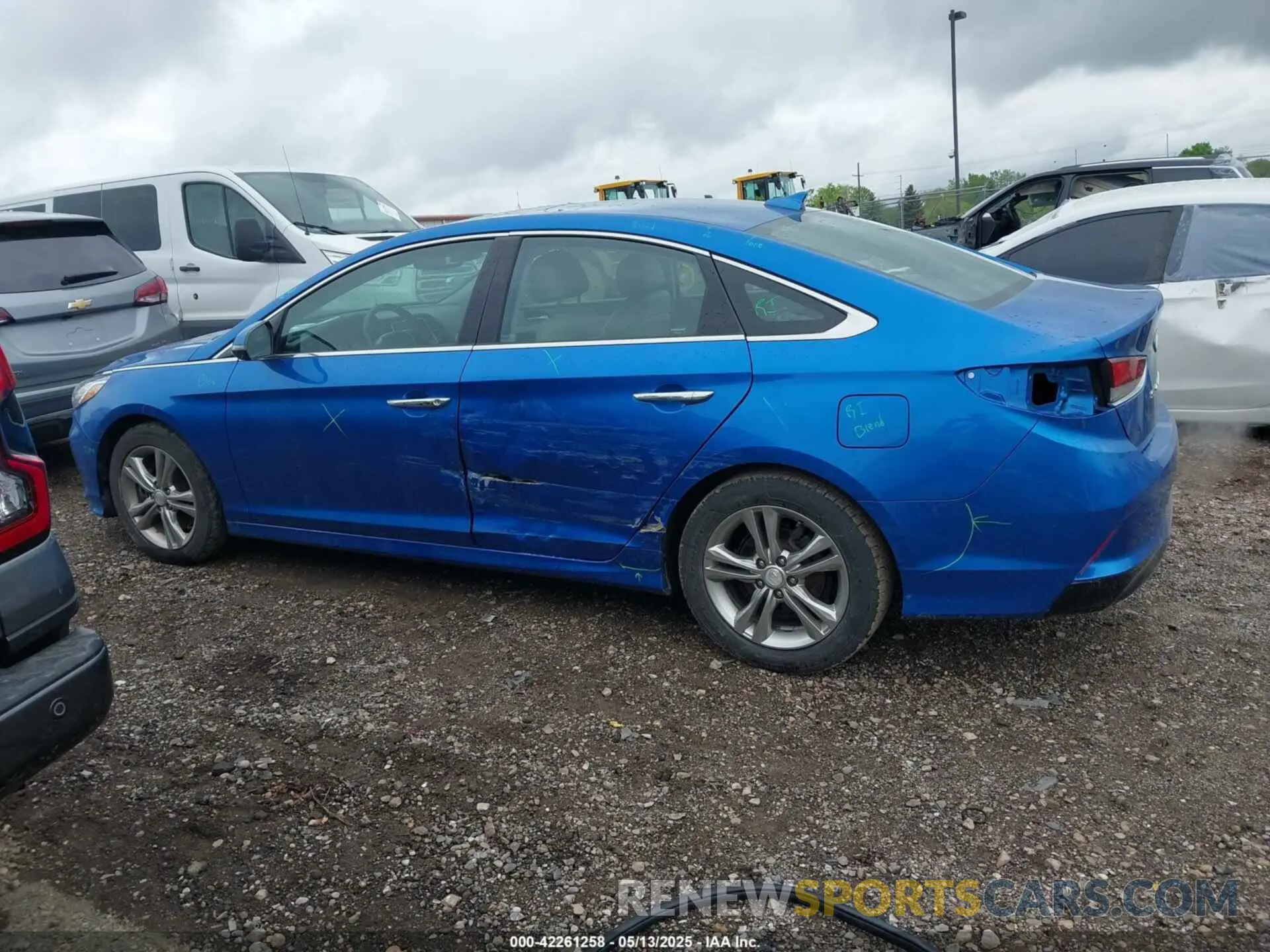 15 Photograph of a damaged car 5NPE34AF9KH776723 HYUNDAI SONATA 2019
