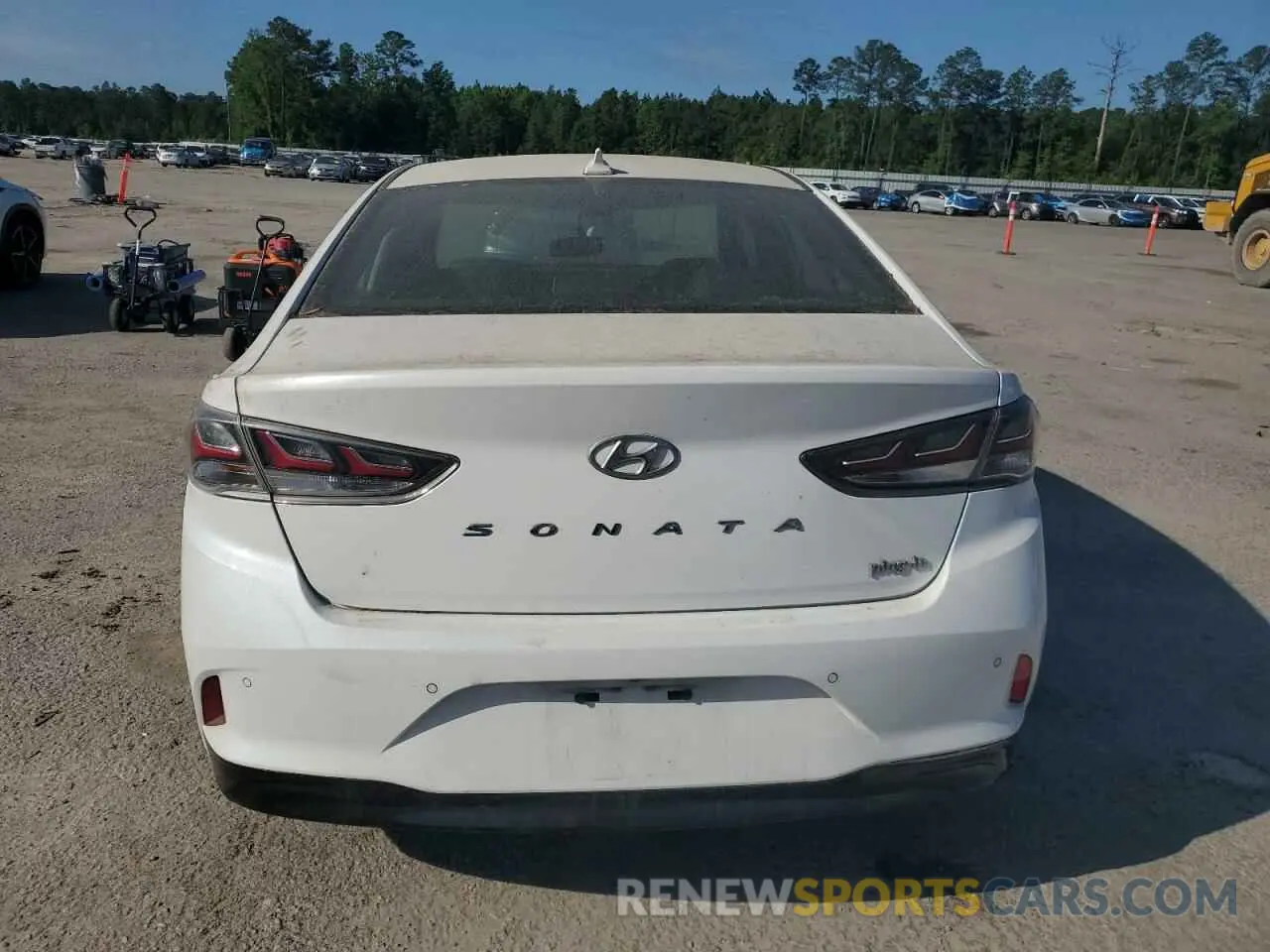 6 Photograph of a damaged car KMHE54L27KA091112 HYUNDAI SONATA 2019