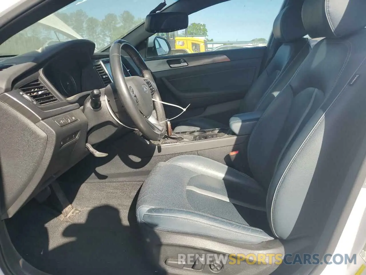7 Photograph of a damaged car KMHE54L27KA091112 HYUNDAI SONATA 2019