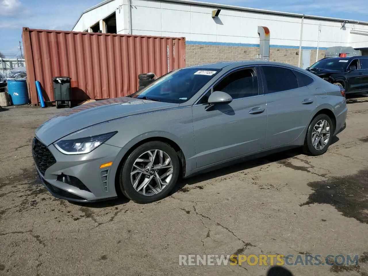 1 Фотография поврежденного автомобиля 5NPEF4JA0LH033137 HYUNDAI SONATA 2020