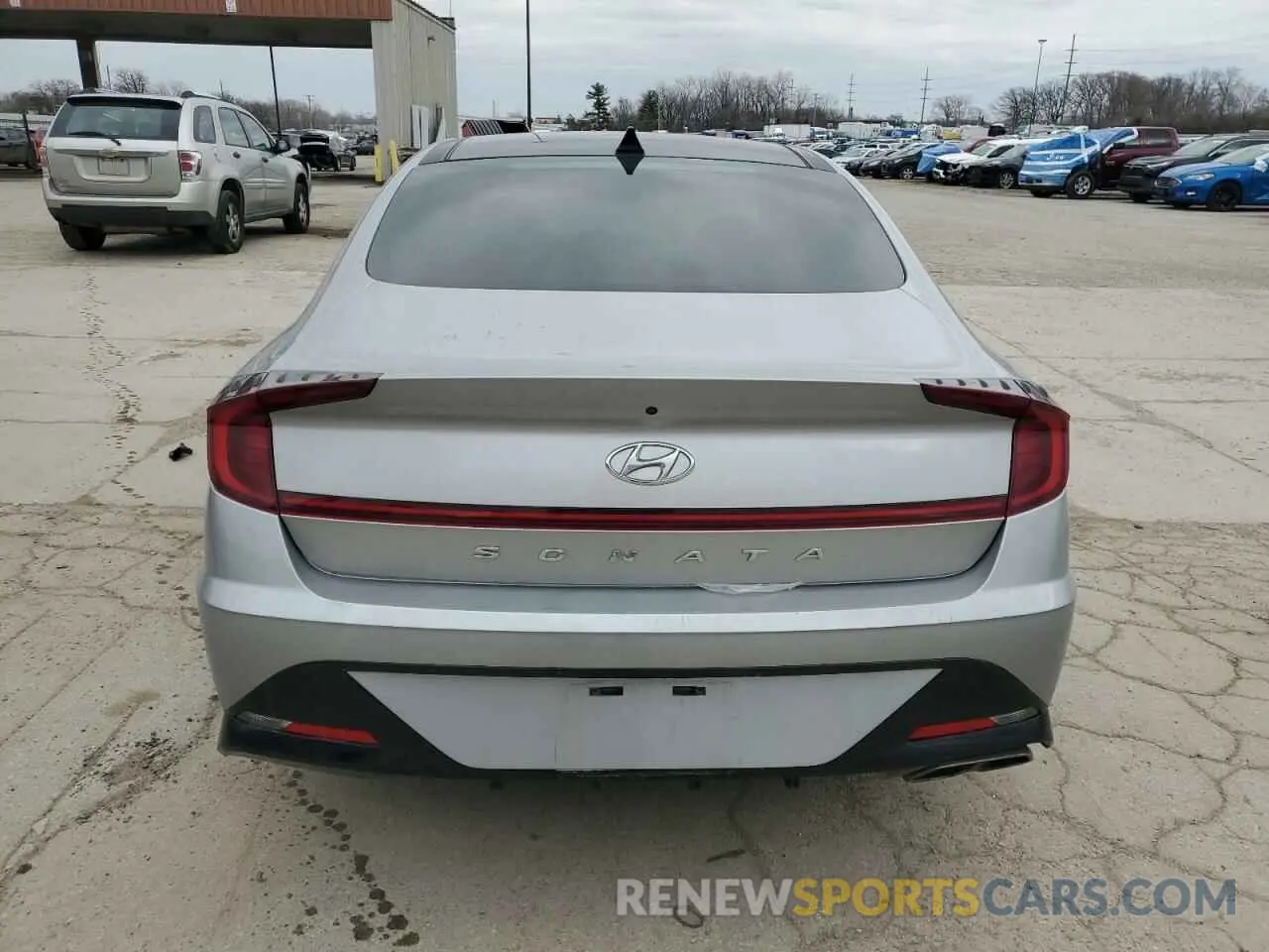 6 Photograph of a damaged car 5NPEF4JA0LH034675 HYUNDAI SONATA 2020