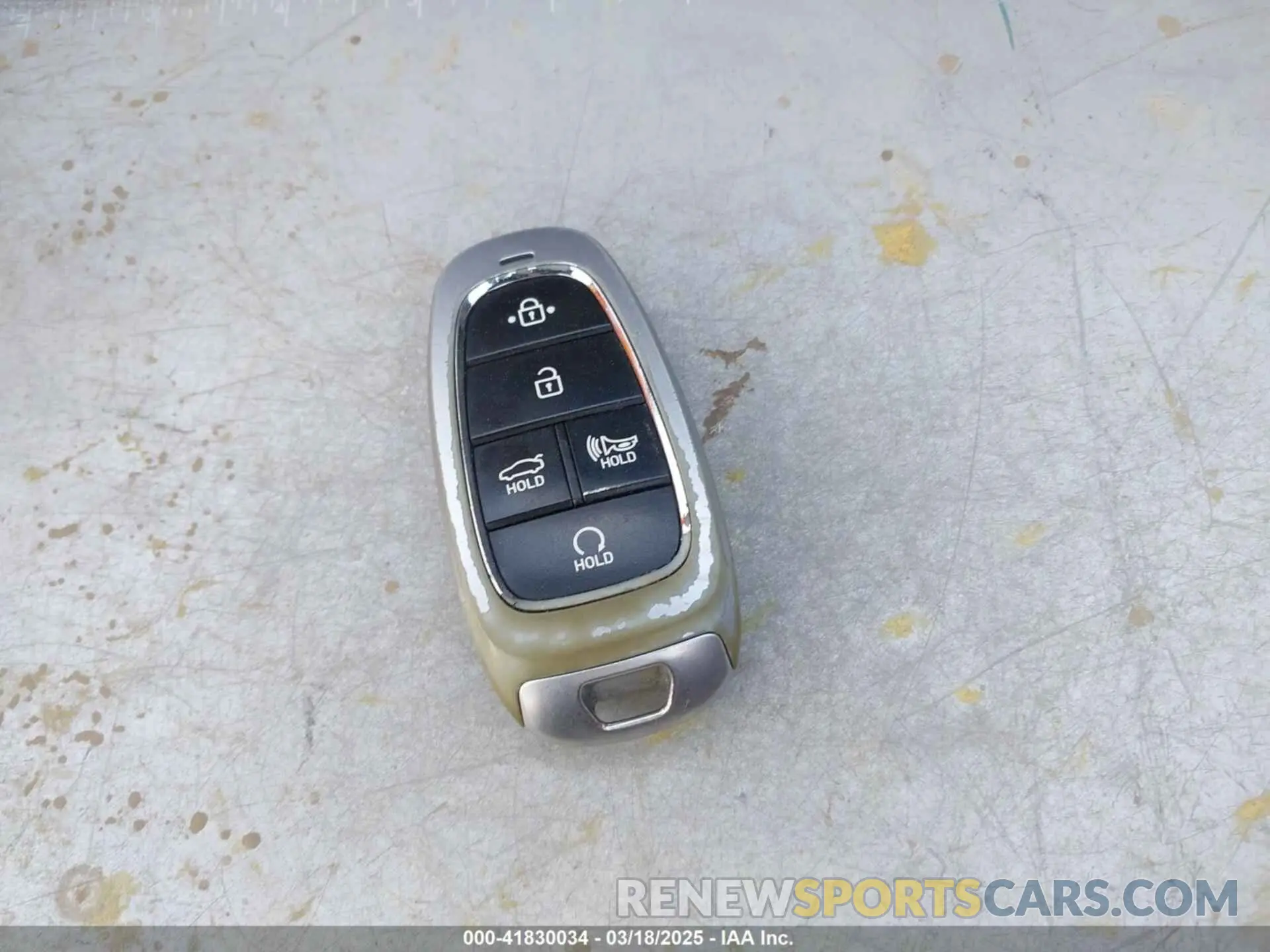 11 Photograph of a damaged car 5NPEF4JA2LH060078 HYUNDAI SONATA 2020