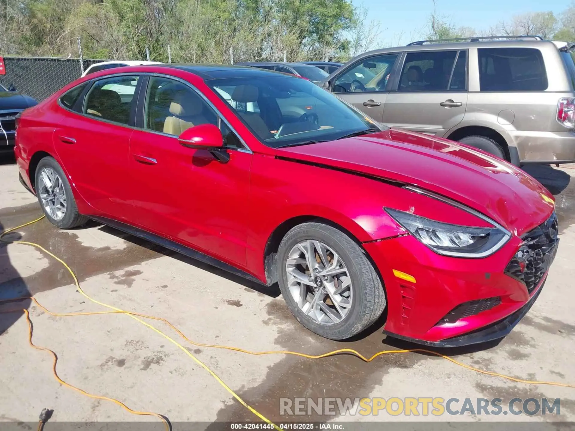 1 Photograph of a damaged car 5NPEF4JA3LH047534 HYUNDAI SONATA 2020