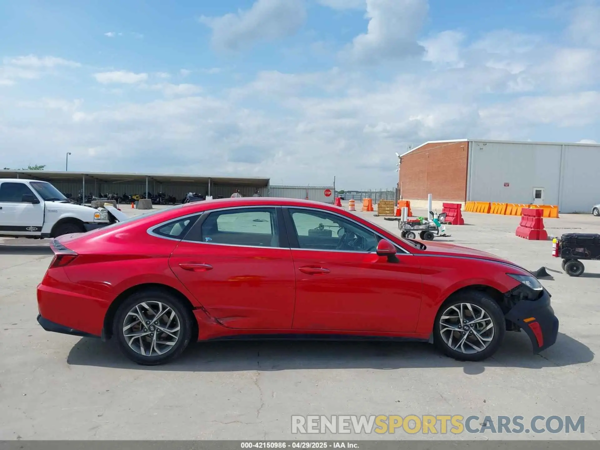 14 Фотография поврежденного автомобиля 5NPEF4JA3LH058839 HYUNDAI SONATA 2020