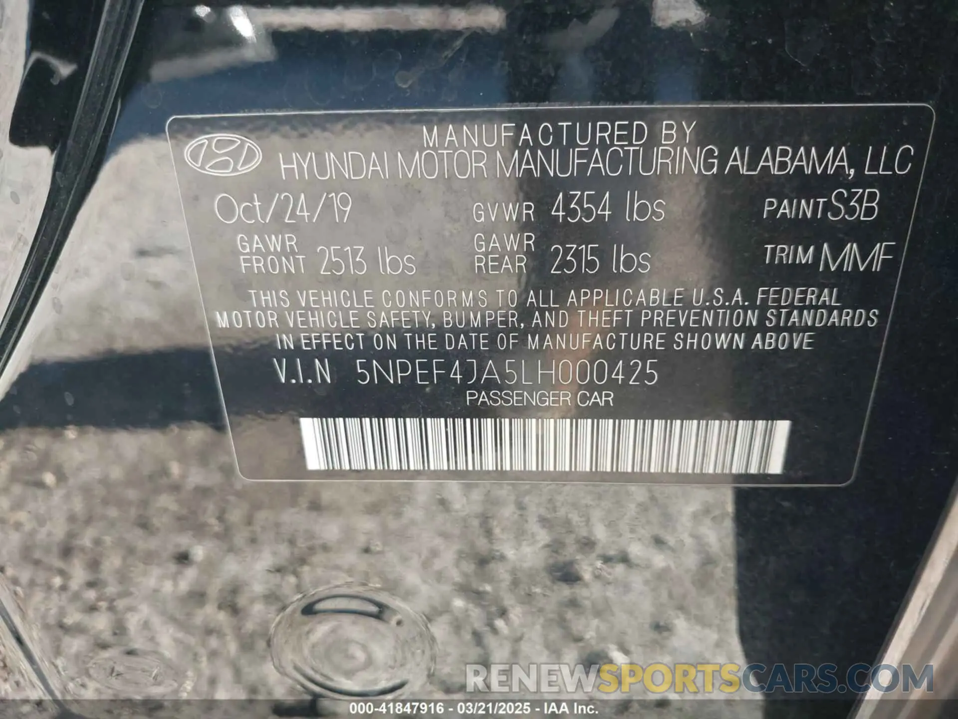 9 Photograph of a damaged car 5NPEF4JA5LH000425 HYUNDAI SONATA 2020