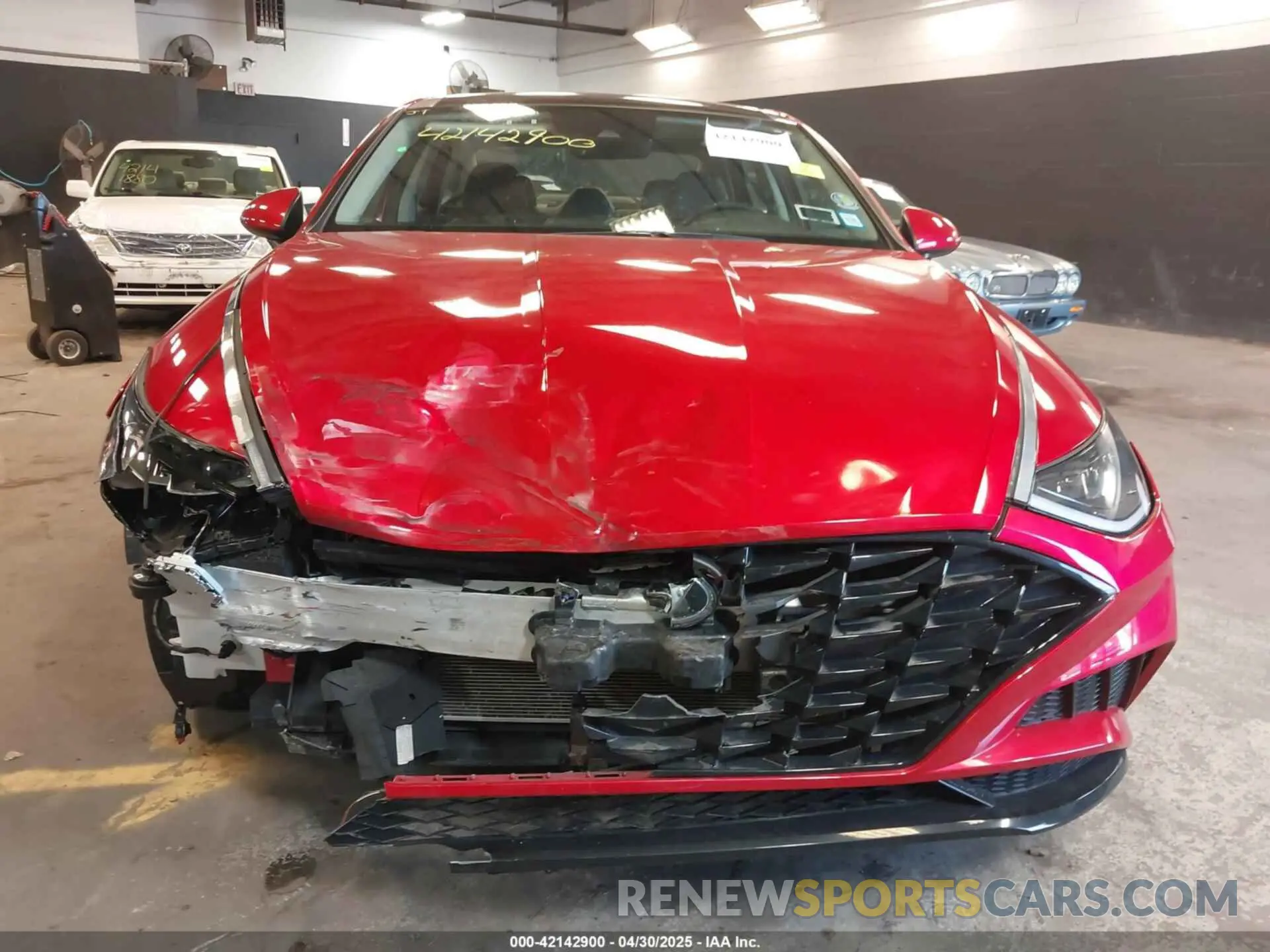 6 Photograph of a damaged car 5NPEF4JA5LH015250 HYUNDAI SONATA 2020