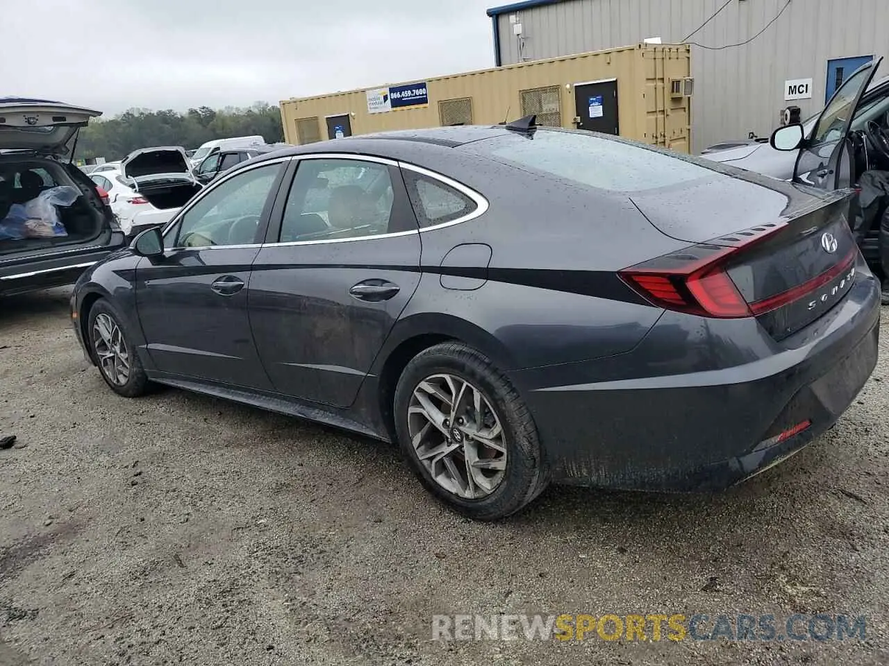 2 Photograph of a damaged car 5NPEF4JA5LH020660 HYUNDAI SONATA 2020
