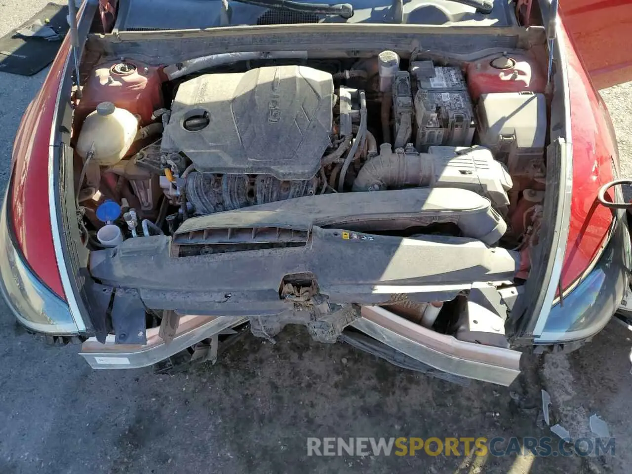 11 Photograph of a damaged car 5NPEF4JA5LH051004 HYUNDAI SONATA 2020