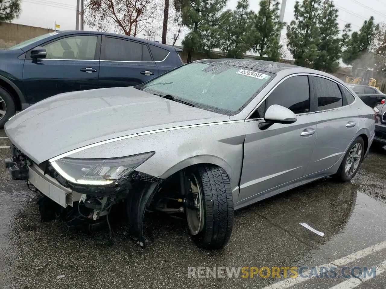 1 Photograph of a damaged car 5NPEF4JA5LH053786 HYUNDAI SONATA 2020