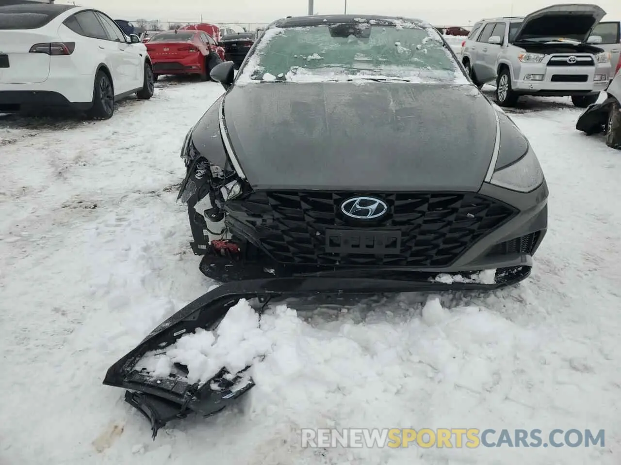 5 Photograph of a damaged car 5NPEF4JA9LH043956 HYUNDAI SONATA 2020