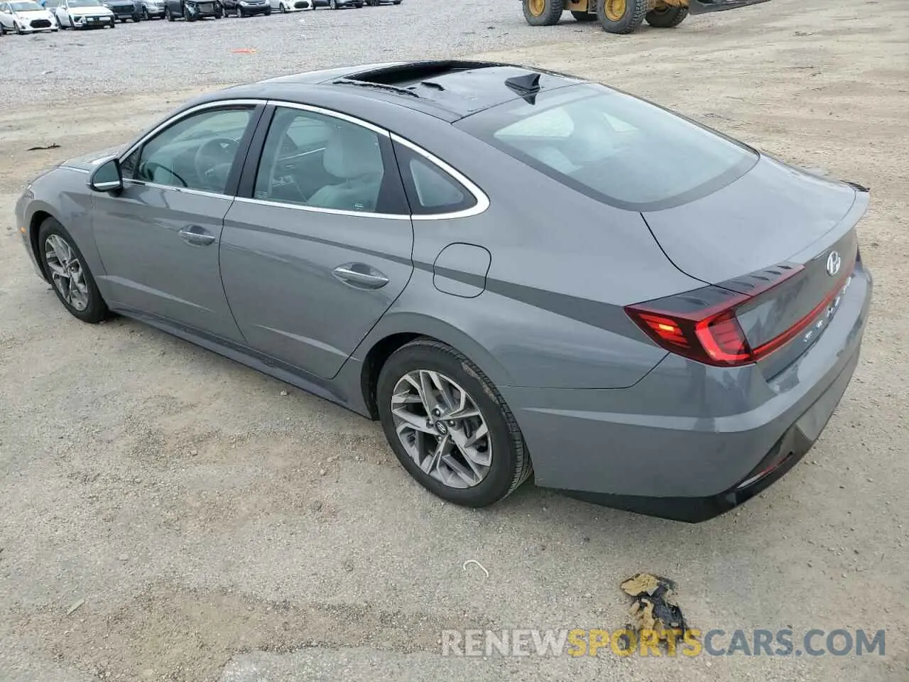 2 Photograph of a damaged car 5NPEF4JAXLH053203 HYUNDAI SONATA 2020