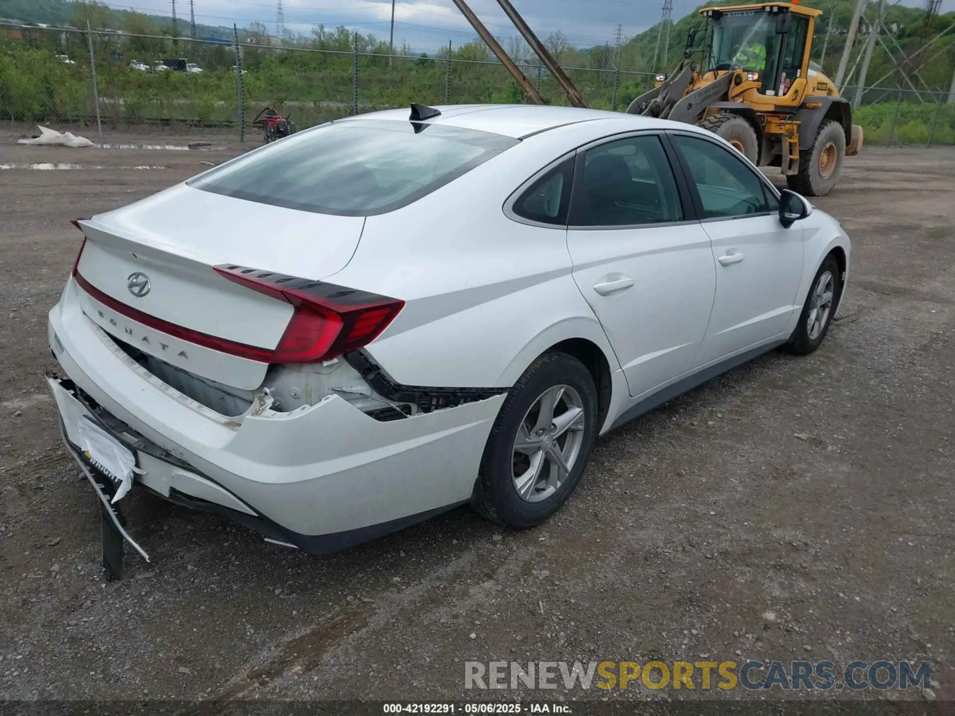 4 Фотография поврежденного автомобиля 5NPEG4JA1LH043060 HYUNDAI SONATA 2020