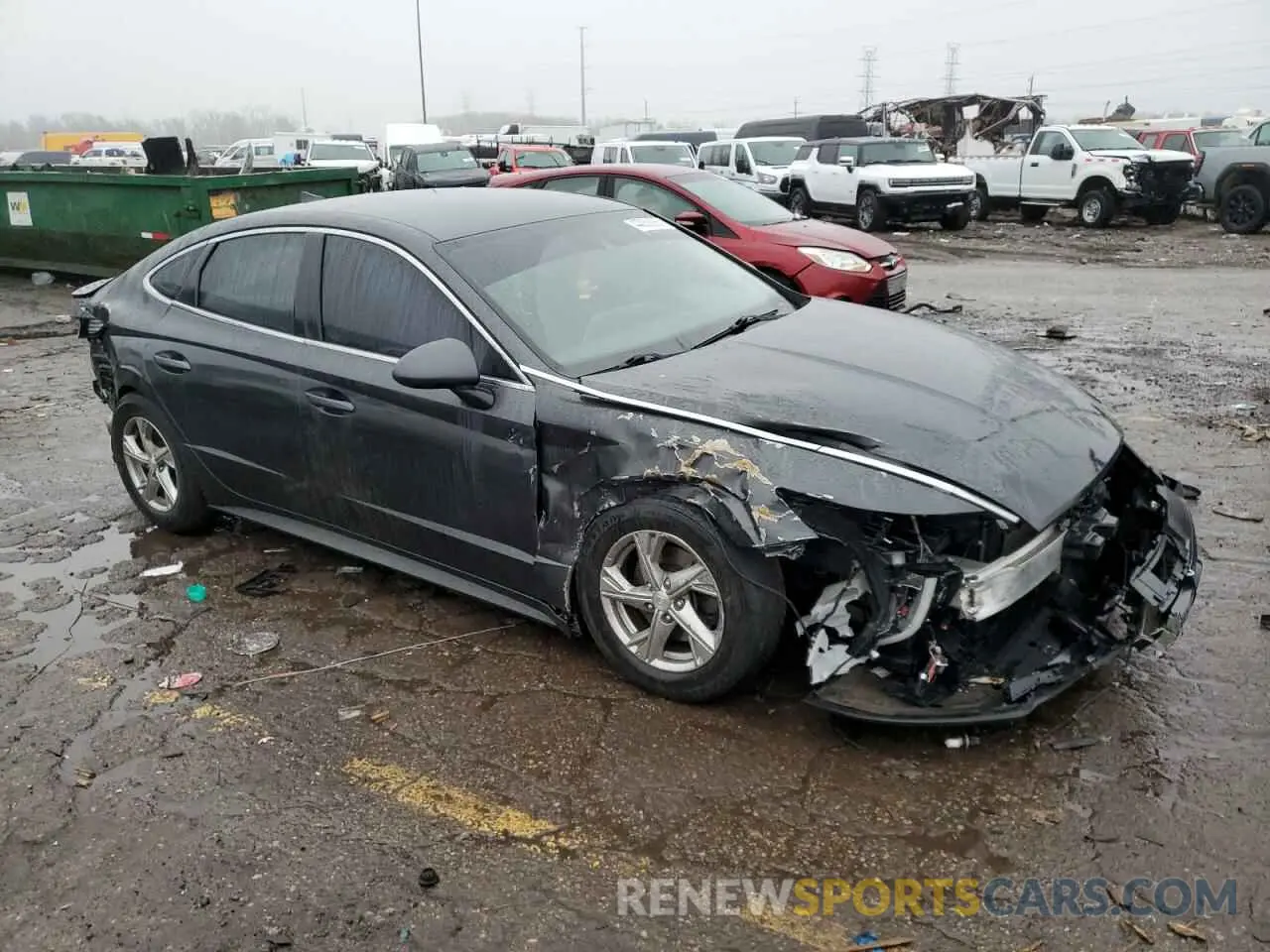4 Photograph of a damaged car 5NPEG4JA2LH054214 HYUNDAI SONATA 2020