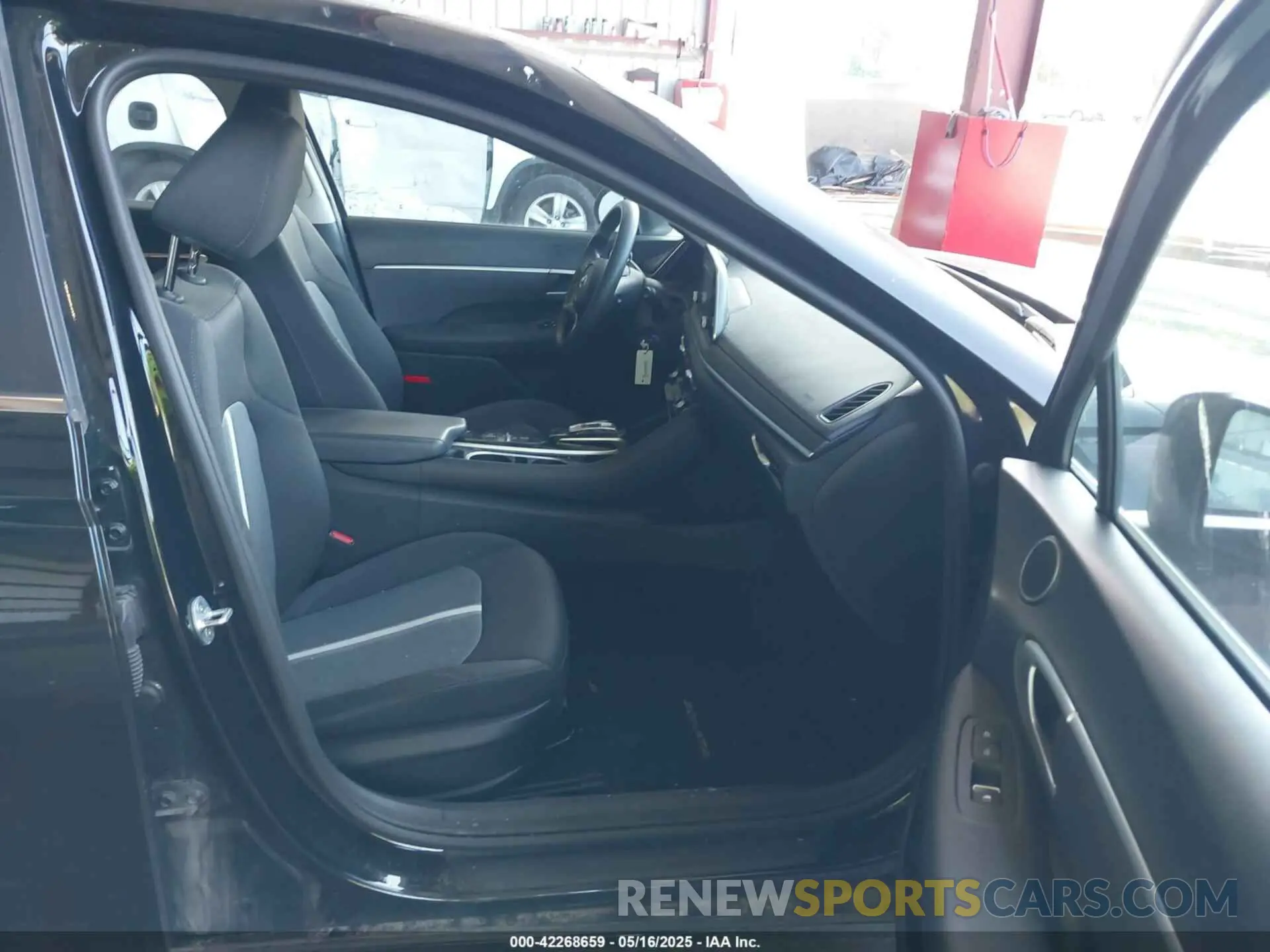 5 Фотография поврежденного автомобиля 5NPEG4JA3LH019343 HYUNDAI SONATA 2020