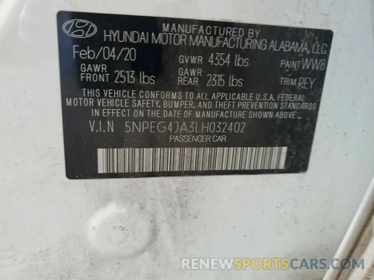 12 Photograph of a damaged car 5NPEG4JA3LH032402 HYUNDAI SONATA 2020