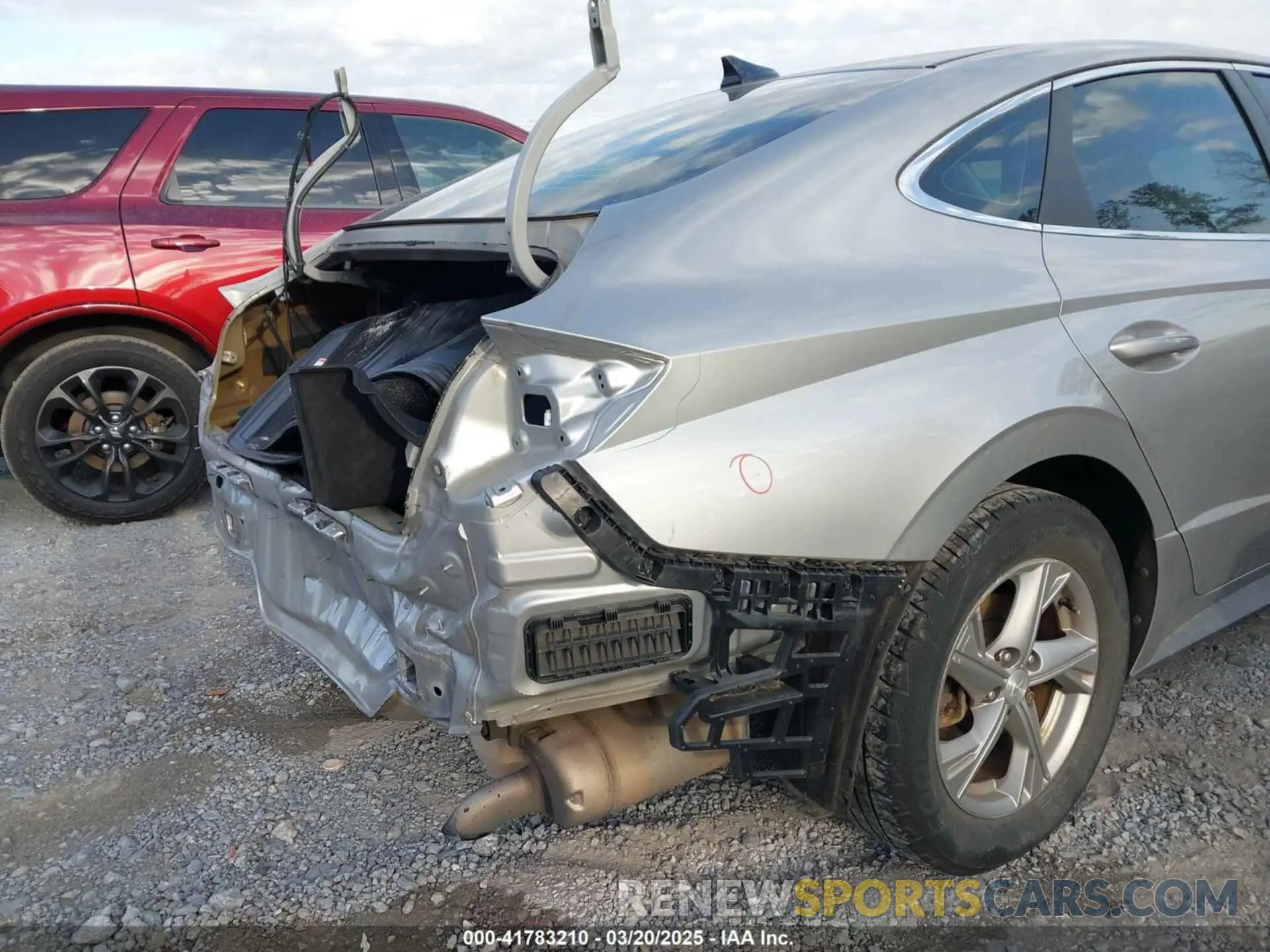 6 Фотография поврежденного автомобиля 5NPEG4JA4LH031193 HYUNDAI SONATA 2020
