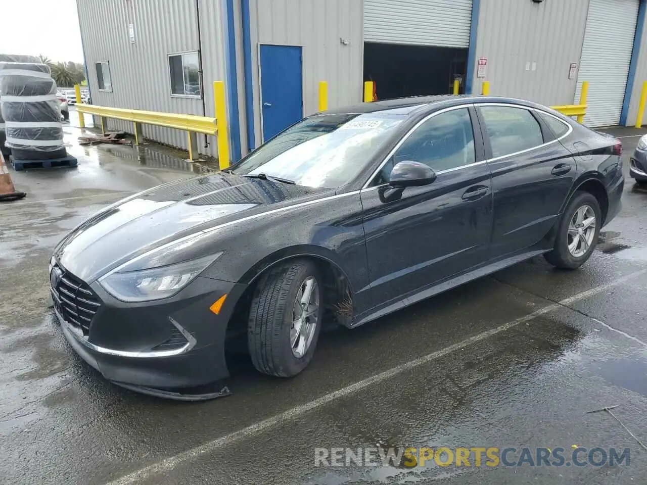 1 Photograph of a damaged car 5NPEG4JA4LH054845 HYUNDAI SONATA 2020